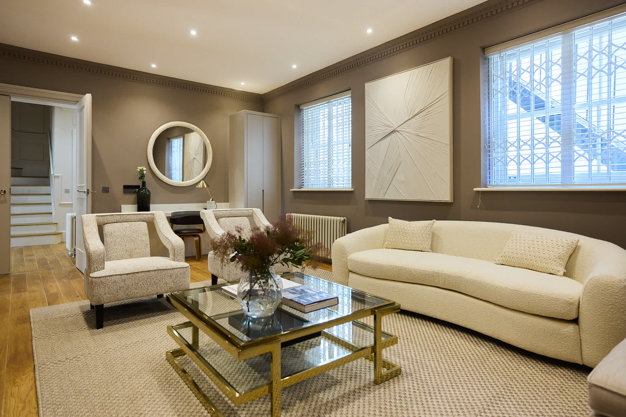 The 1788 Wood-Panelled Townhouse - Hampstead Heath in House 3, The Old Court House, North End Way NW3 7ER - Property image 16 - VivreStays