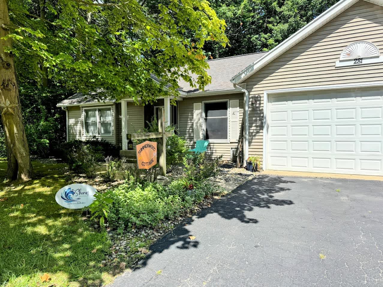 Summerwood Cottage — South Haven, MI — vacation rental
