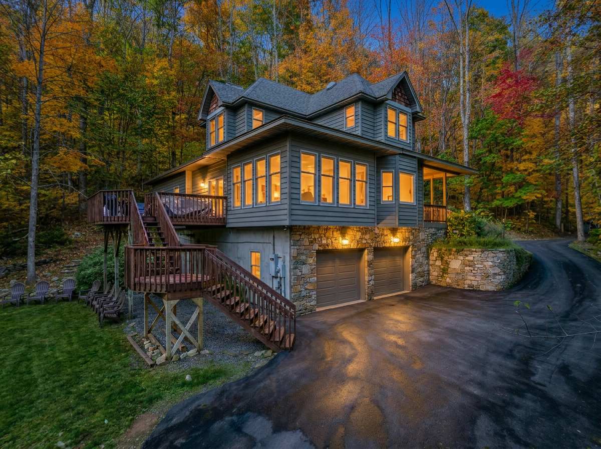 Mountain Views | Hot Tub | Firepit | Game Room in Asheville, NC