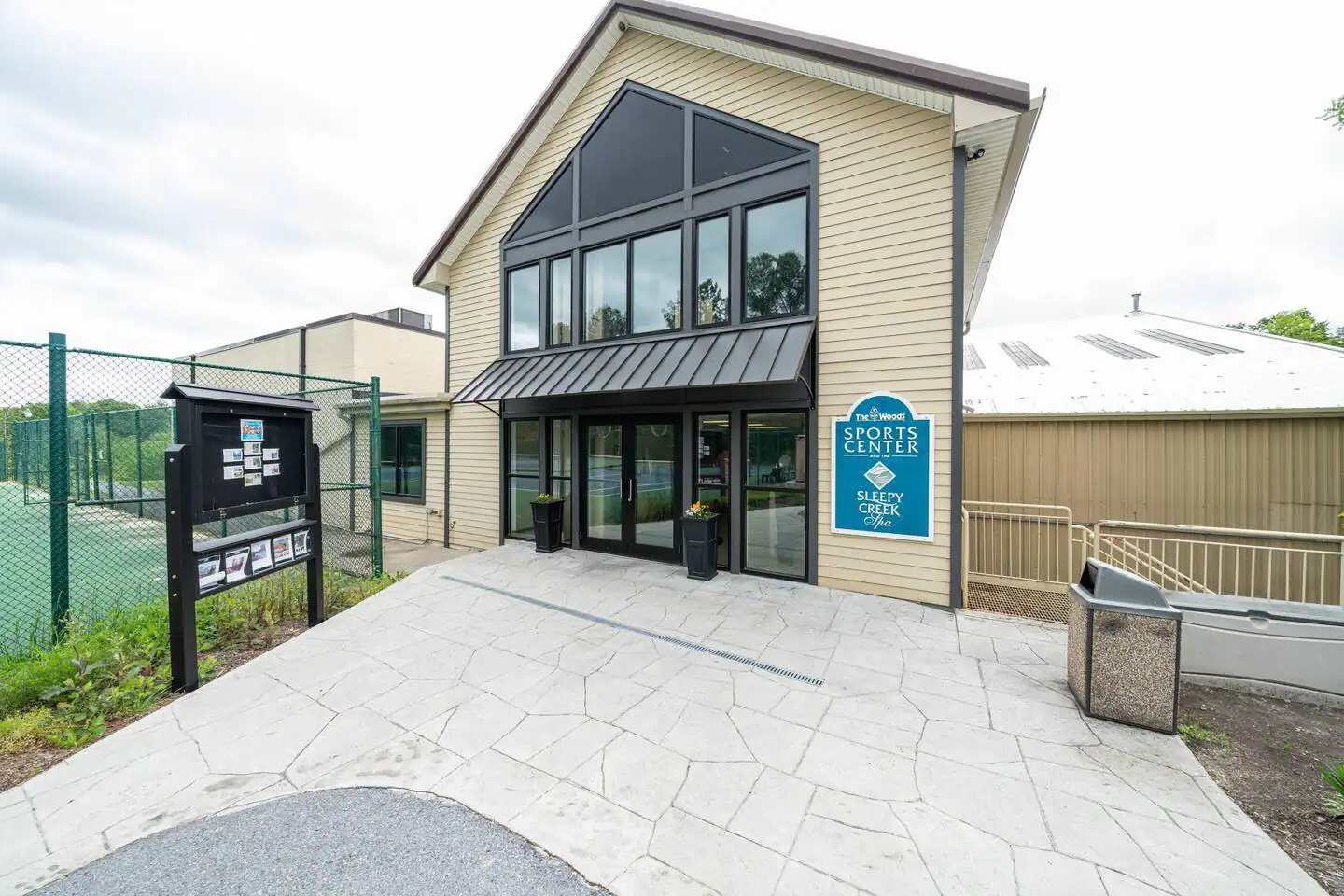 During your stay, you'll have access to the members-only Sports Center, the perfect option for a wintery or rainy day (and just a 5 minute walk from the cabin).