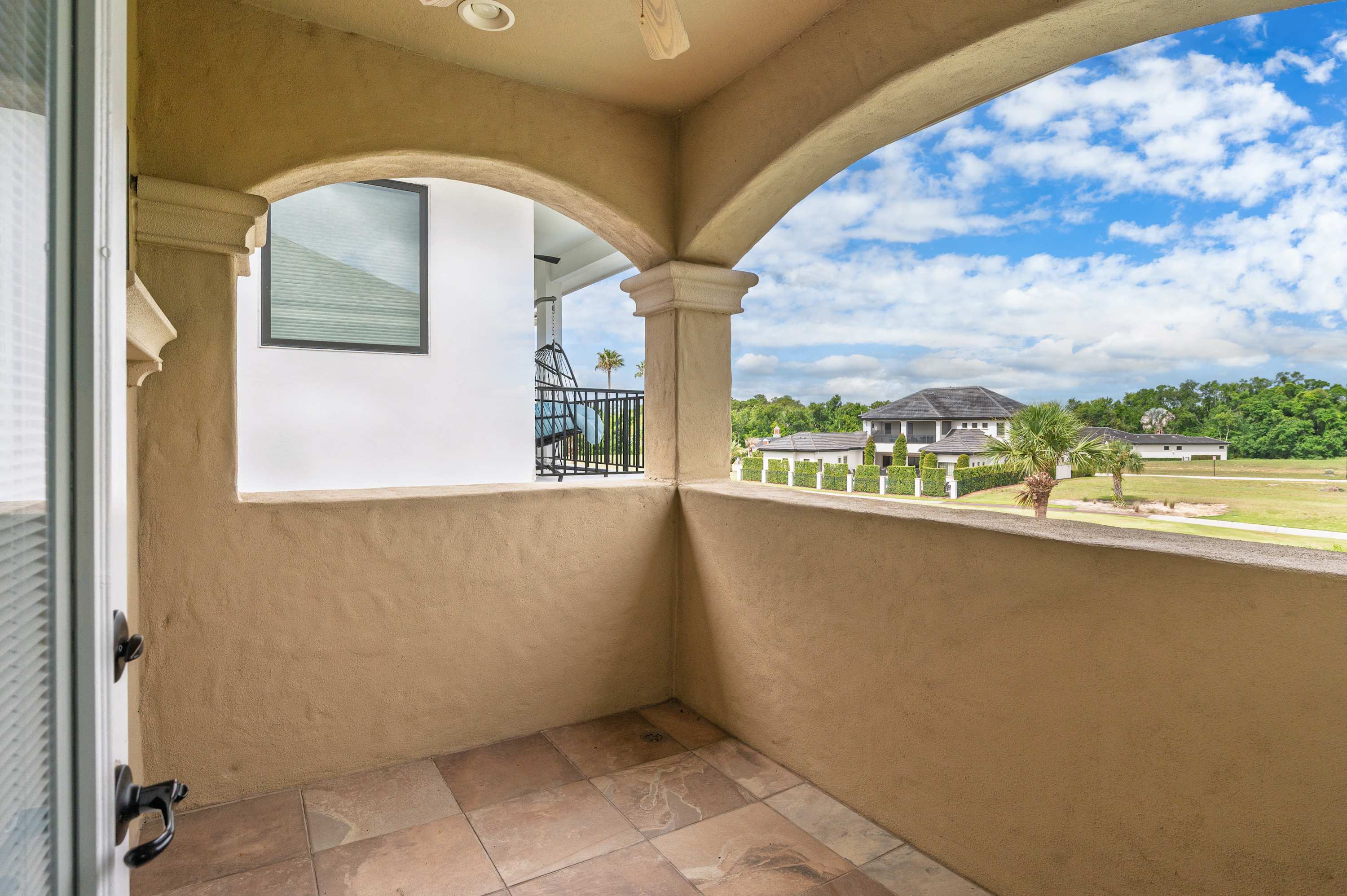 5BR themed retreat w/ game room near Disney