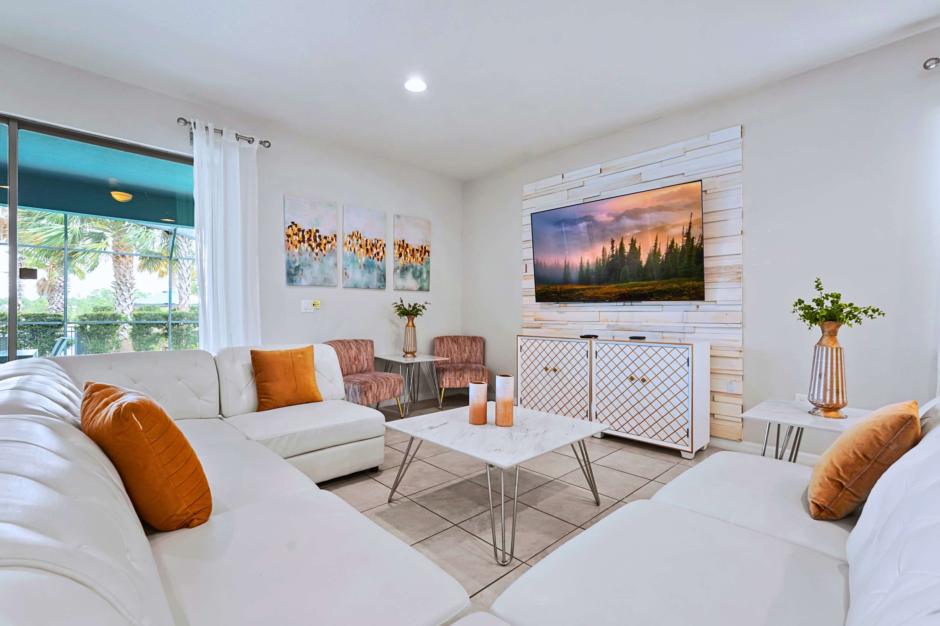 Plush and spacious seating area design