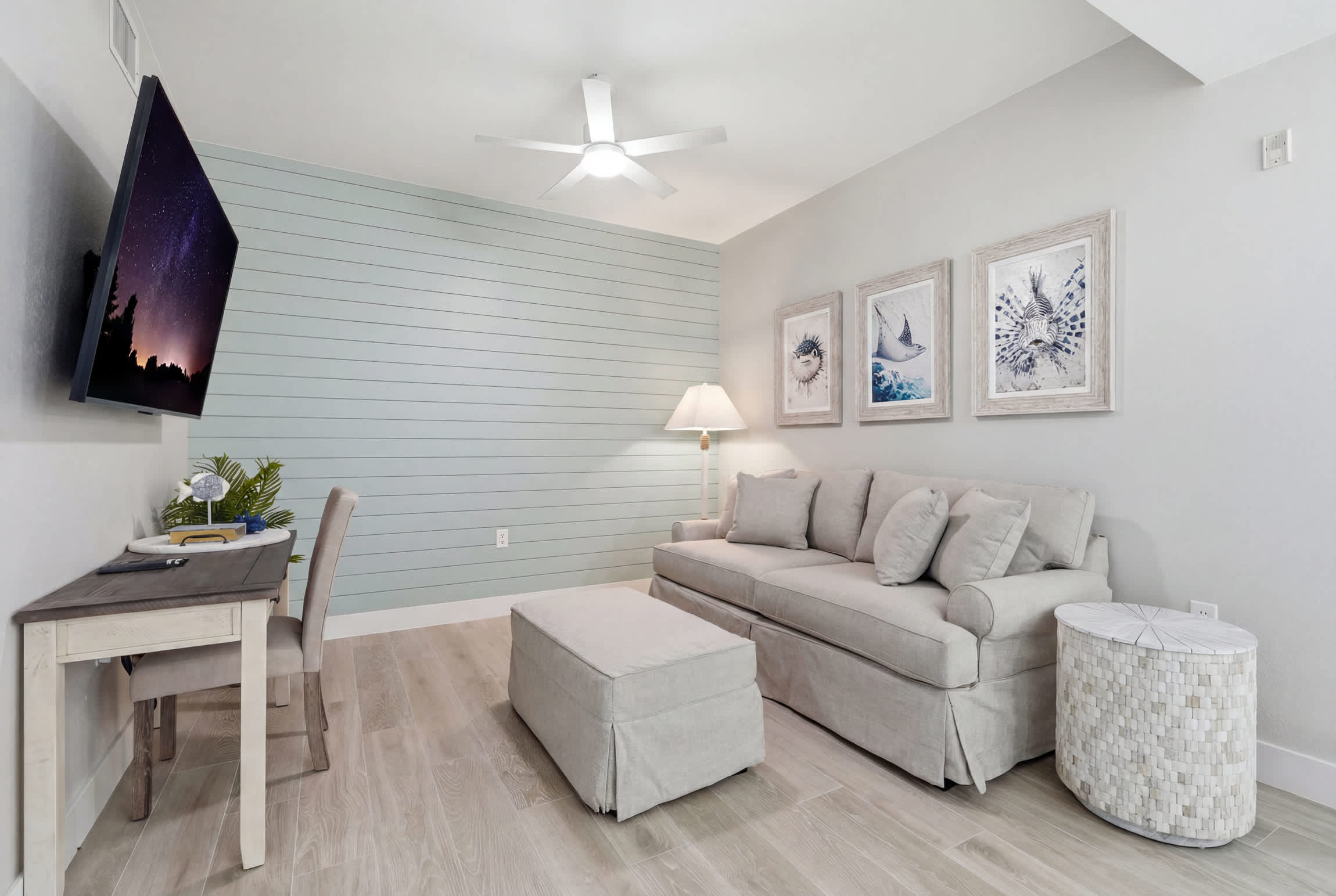 314 Renovated First Floor with Golf Views | Photo 15