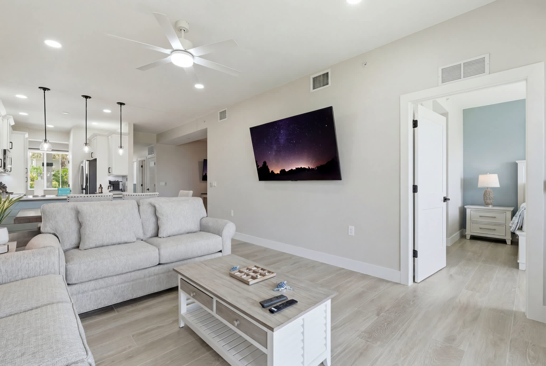 314 Renovated First Floor with Golf Views | Photo 29