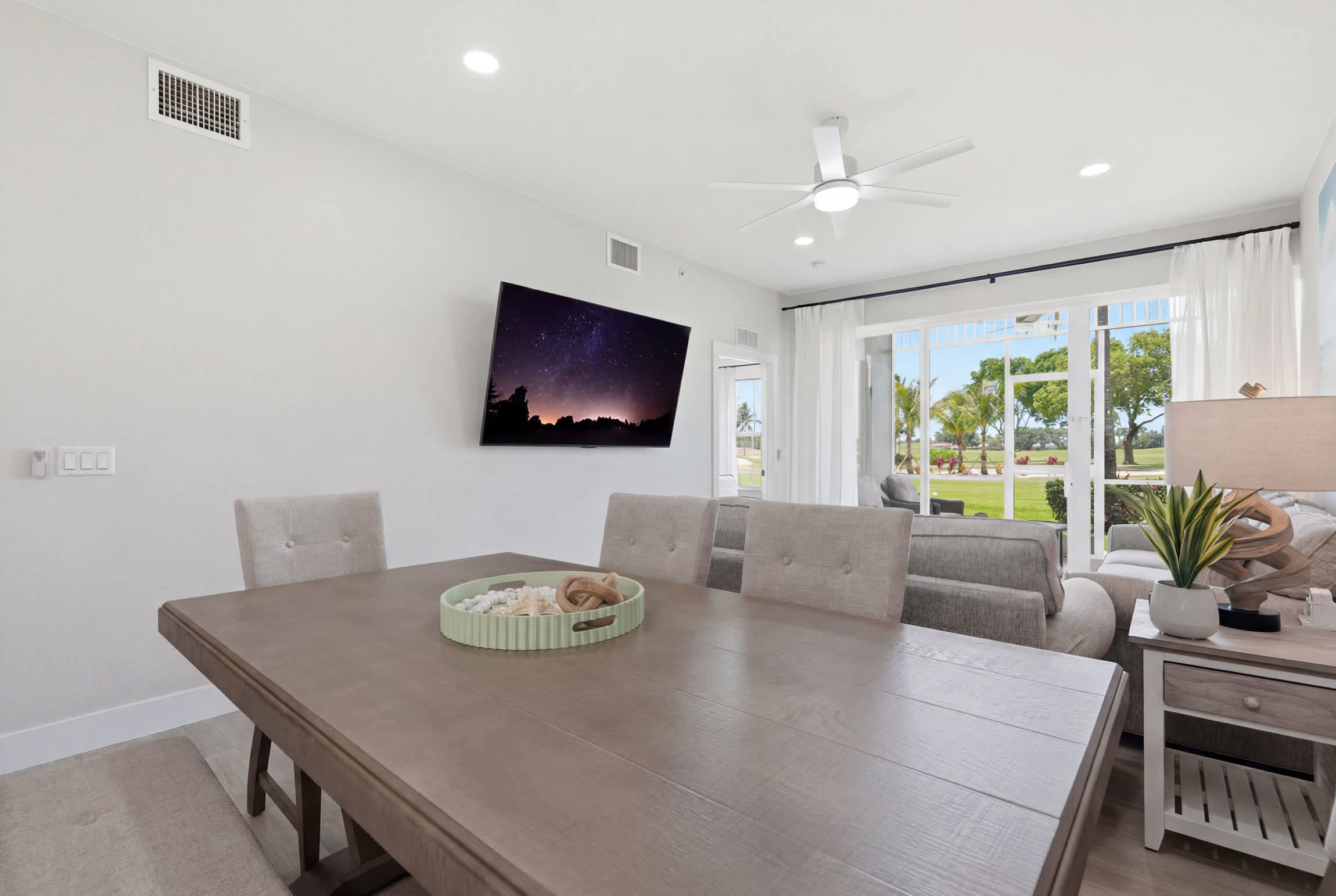 314 Renovated First Floor with Golf Views | Photo 23
