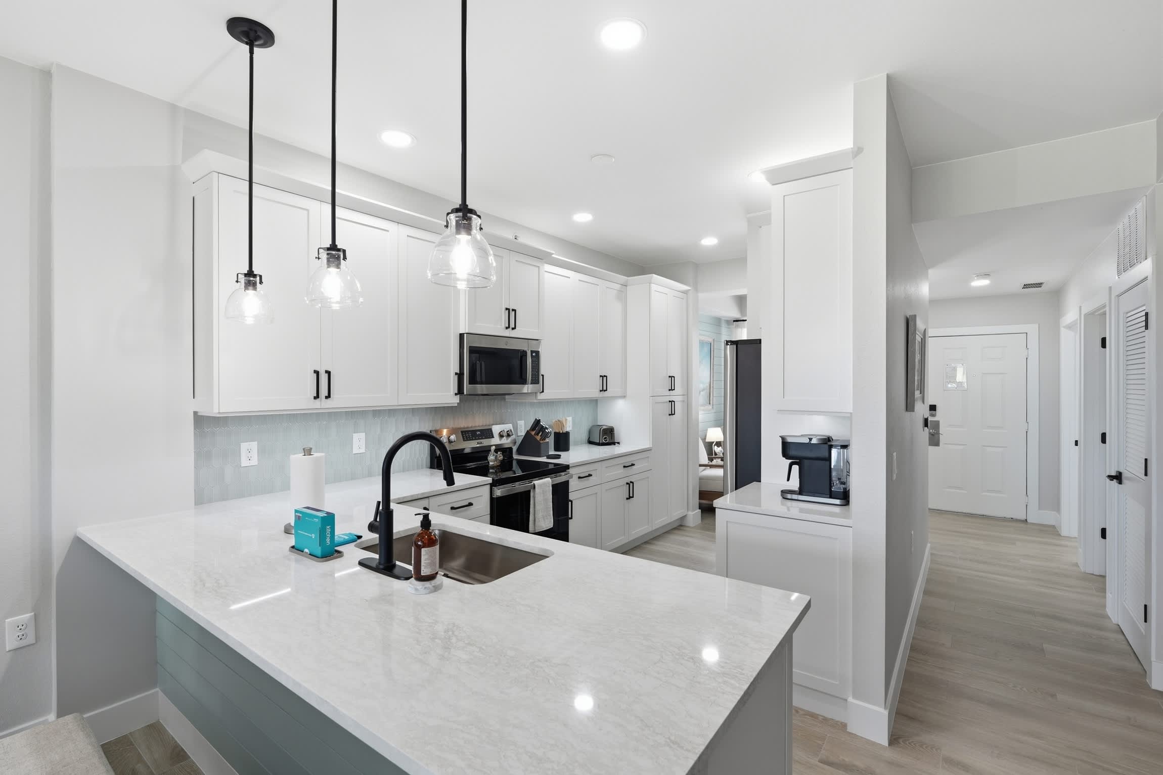 314 Renovated First Floor with Golf Views | Photo 2