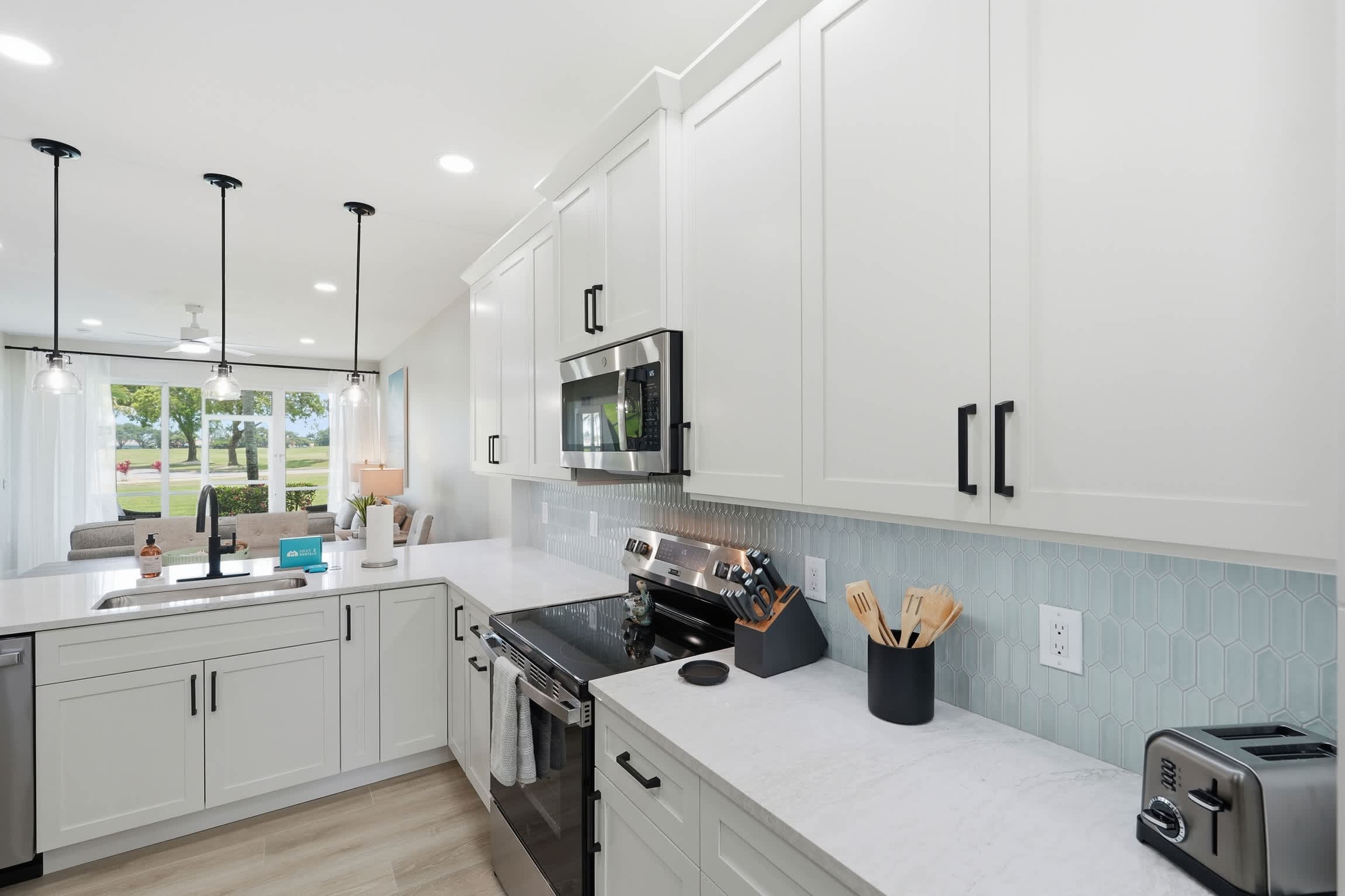 314 Renovated First Floor with Golf Views | Photo 24