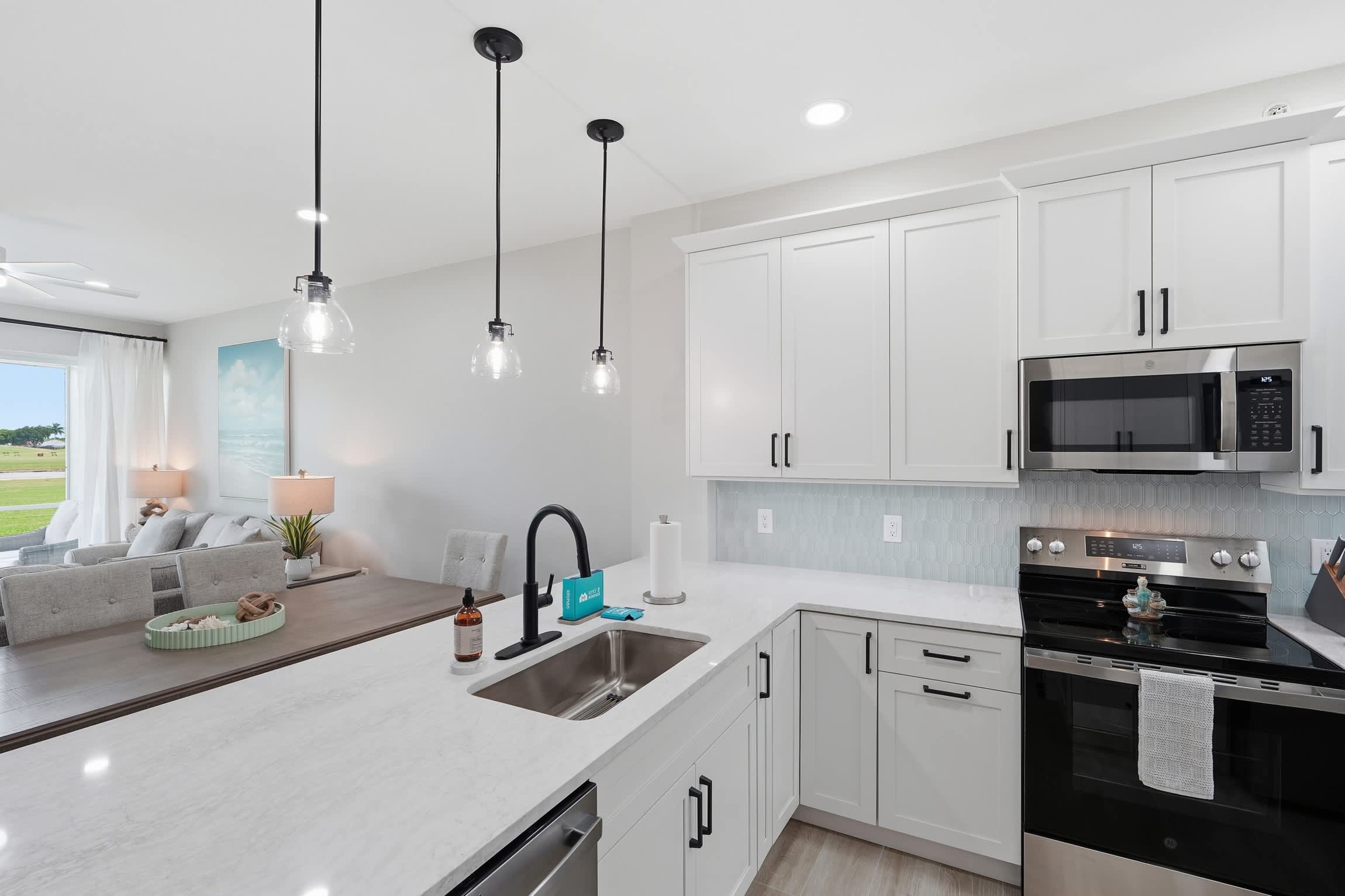 314 Renovated First Floor with Golf Views | Photo 19
