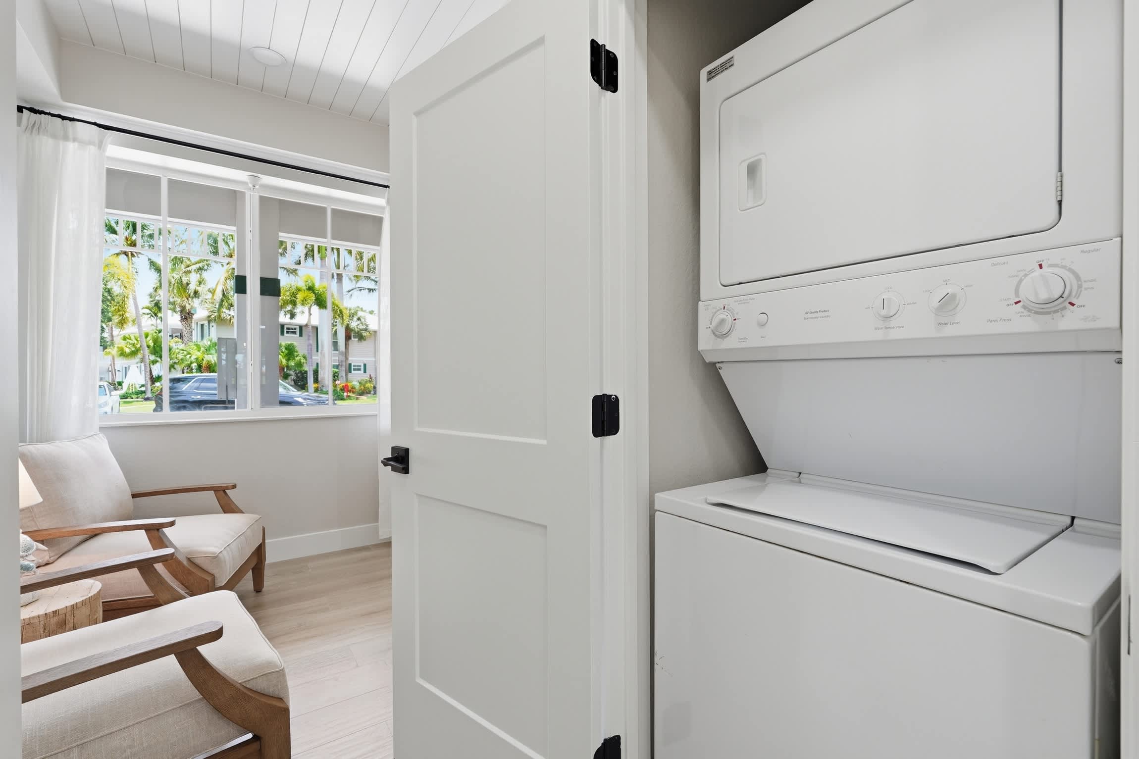 314 Renovated First Floor with Golf Views | Photo 26