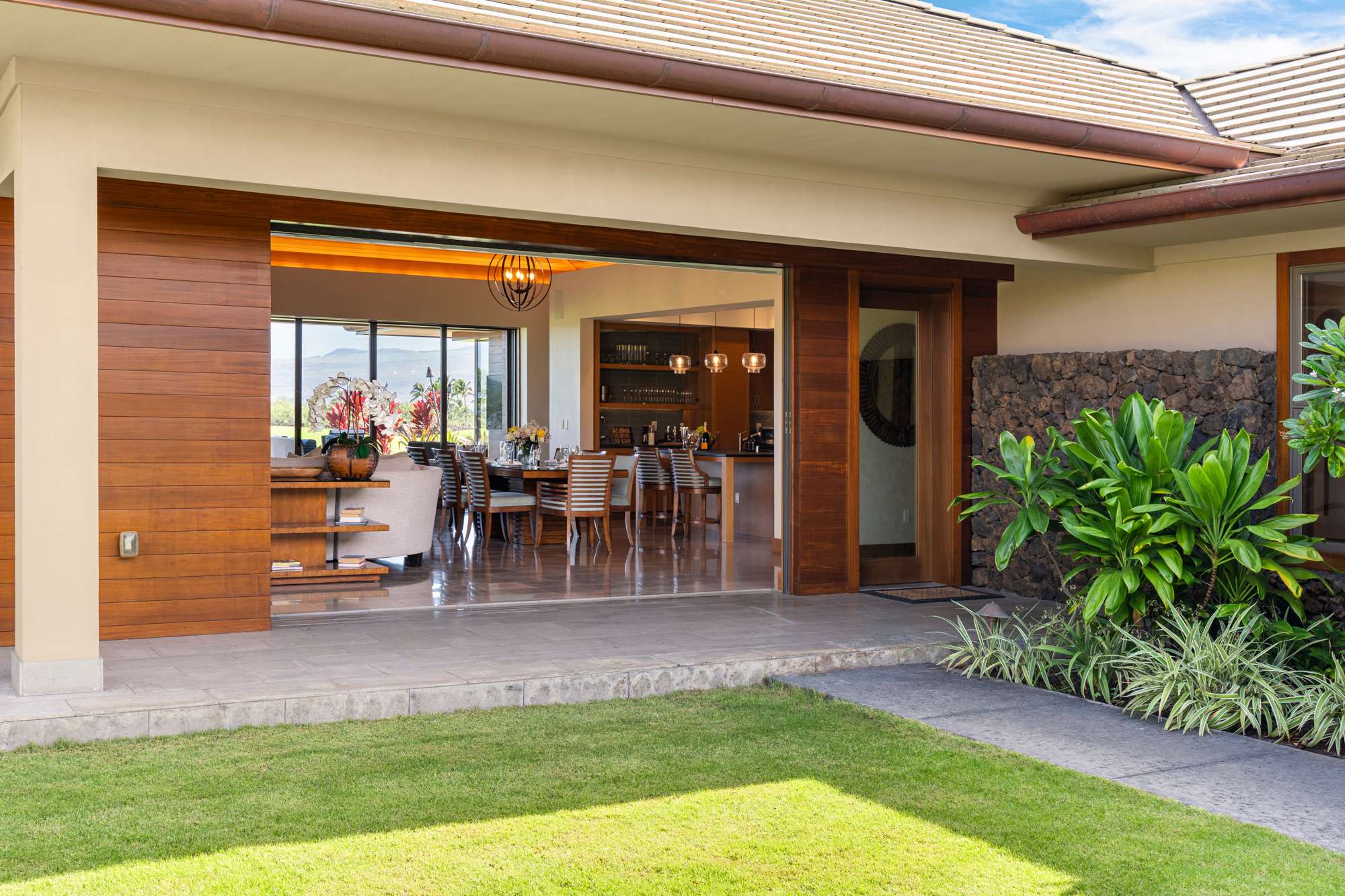 Aloha Nui at Residences of Laulea, Big Island, Hawaii, by Luxus Vacation Properties