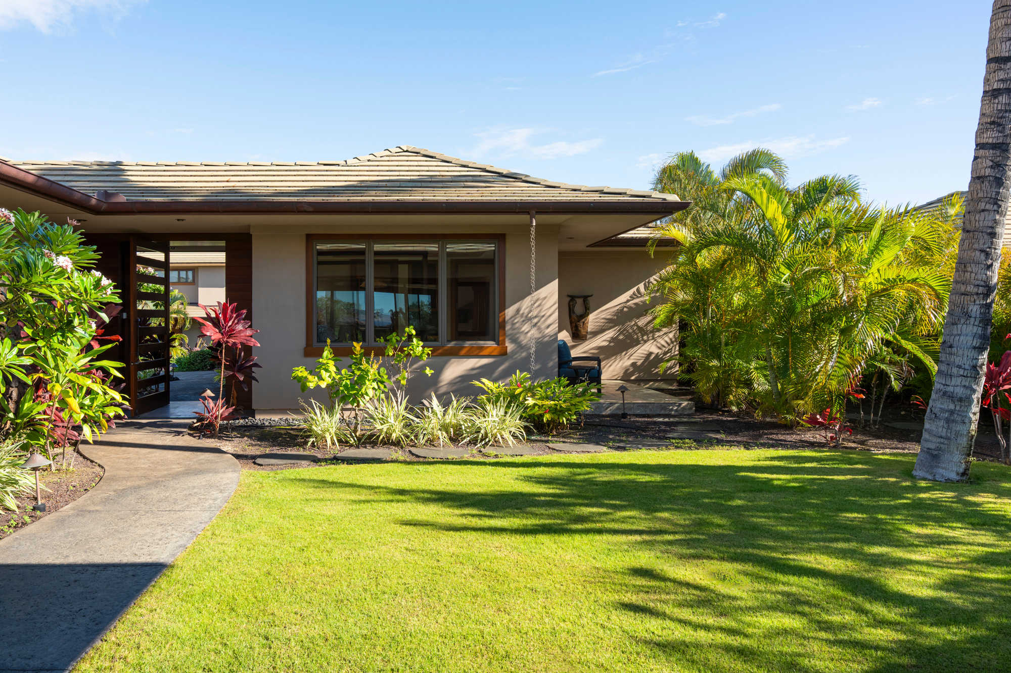 Aloha Nui at Residences of Laulea, Big Island, Hawaii, by Luxus Vacation Properties