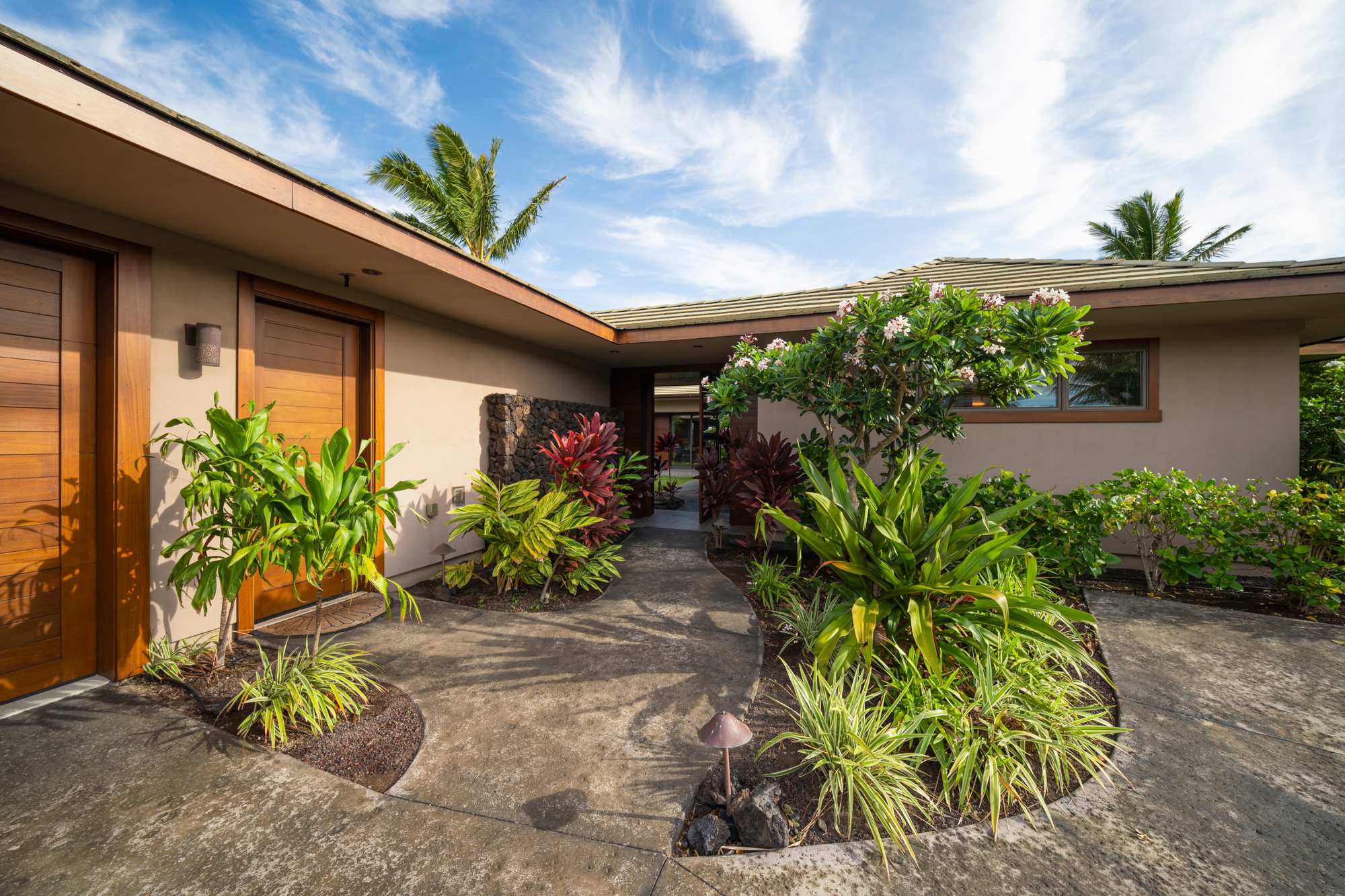 Aloha Nui at Residences of Laulea, Big Island, Hawaii, by Luxus Vacation Properties