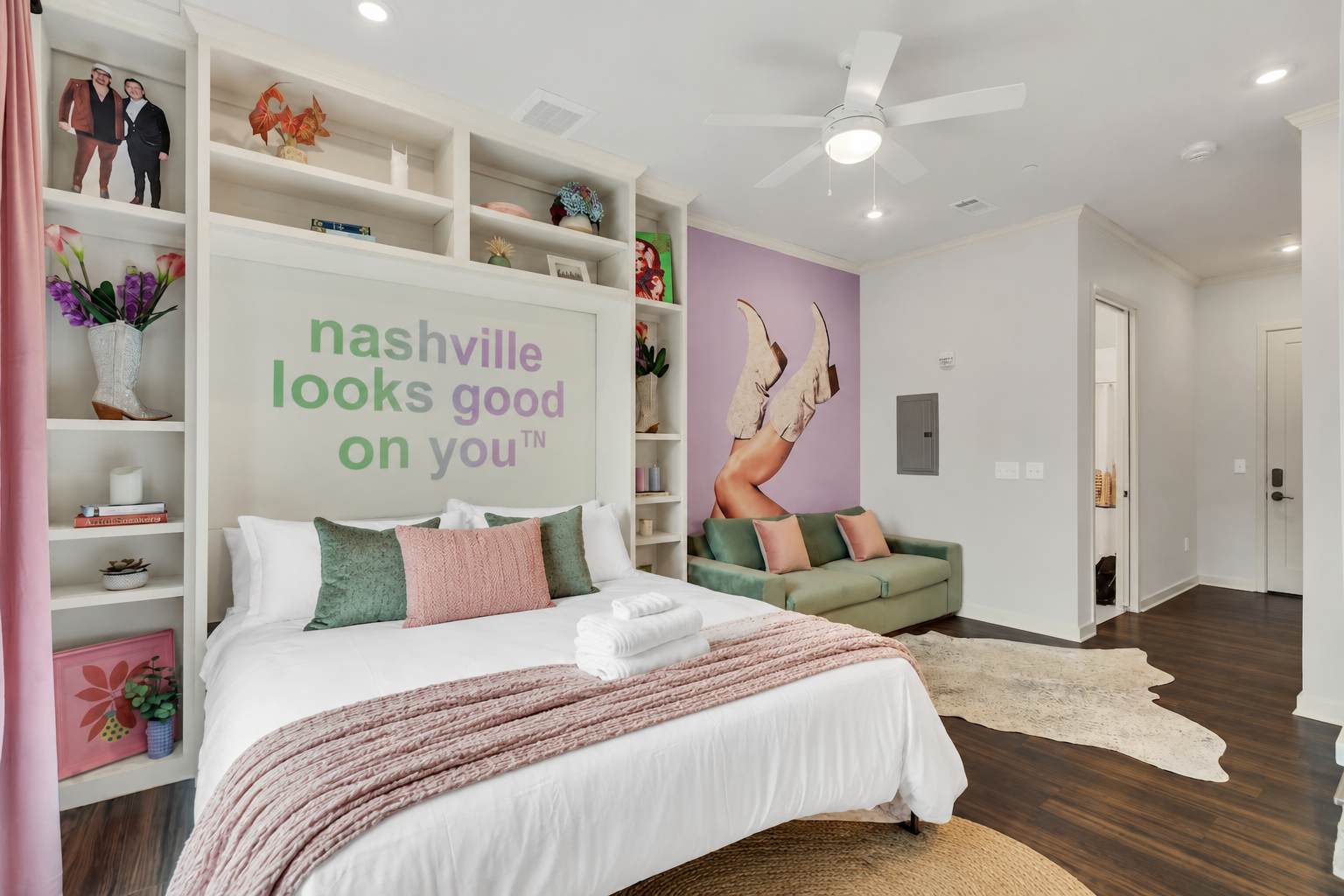Location!  Pool + Parking 1 mile to Broadway!