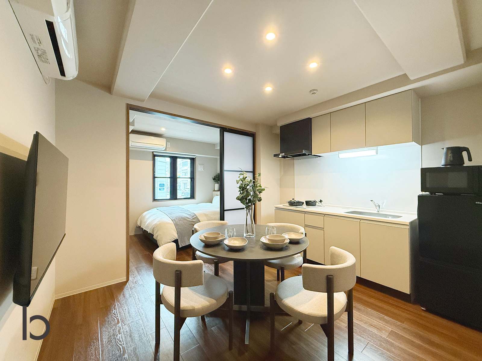 Brand New Apt|Premium Bedding|Walk to Peace Park