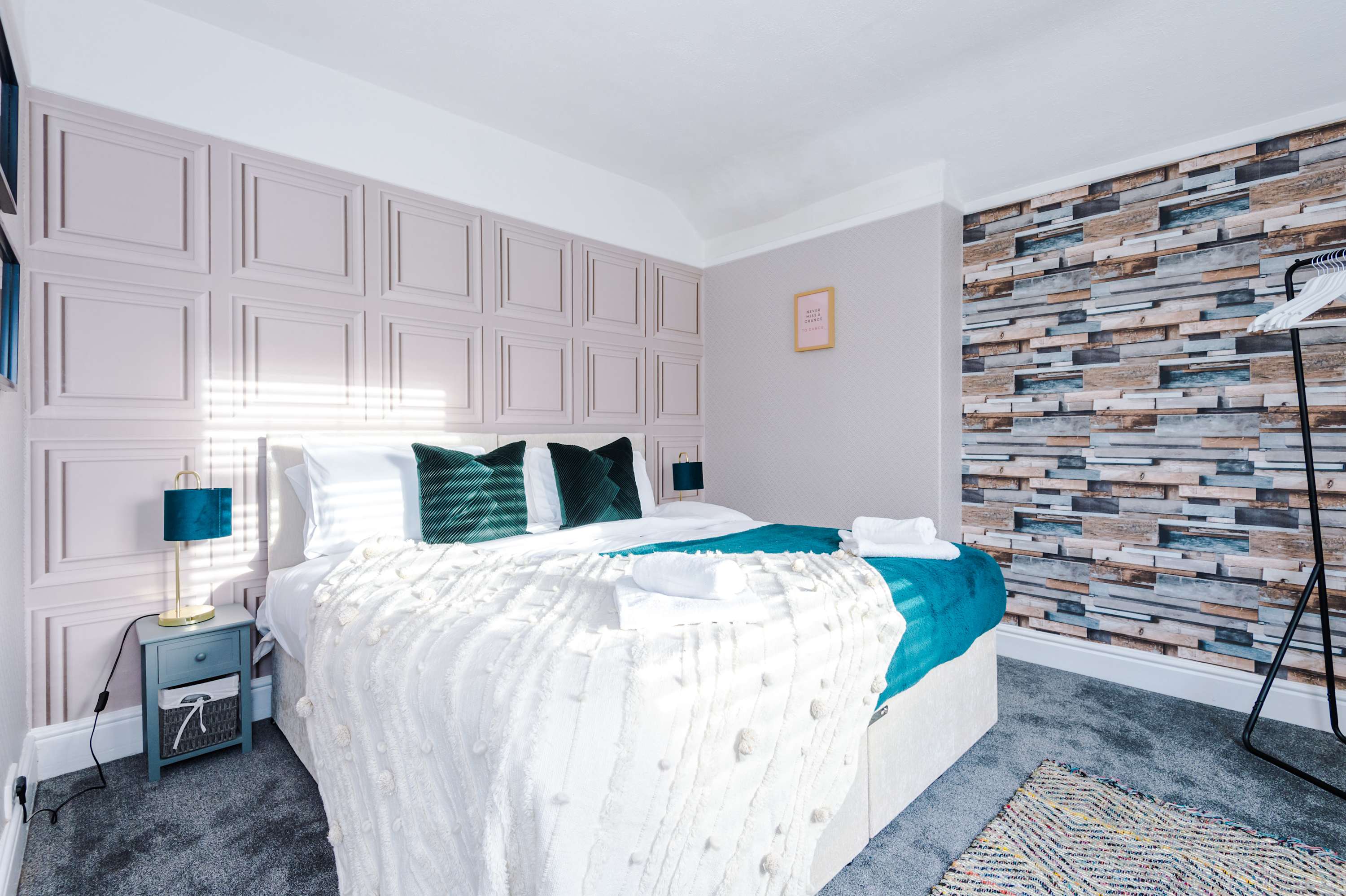 Modern 3BR House Sleeps 7 Near Chester Centre in Hope Street 17 CH4 8BU - Property image 21 - VivreStays