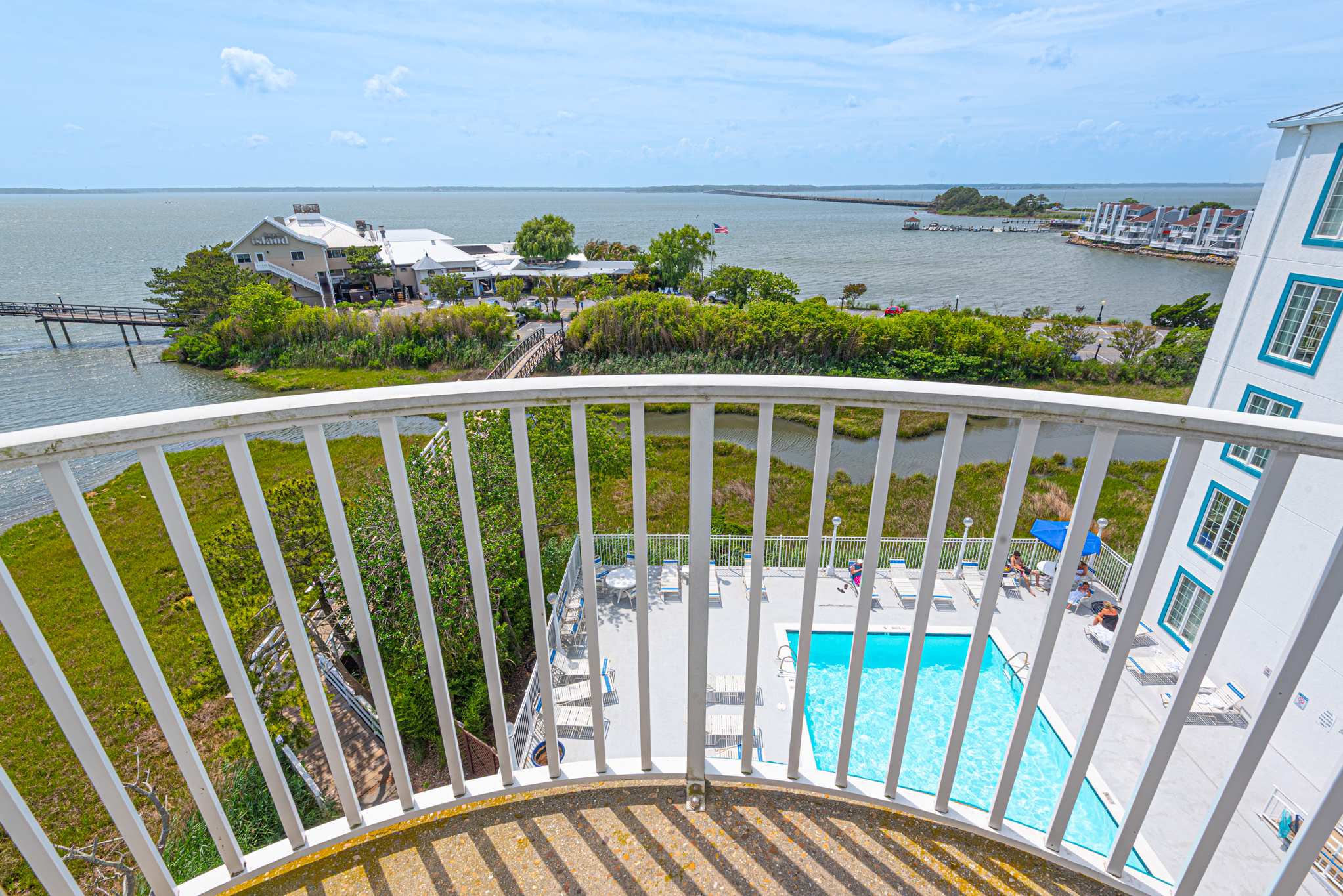Bayfront Efficiency with Pool and Gym