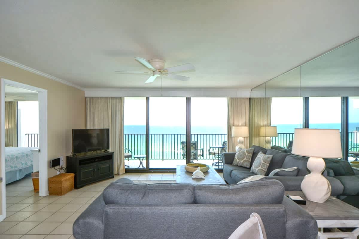 One Seagrove Place 1205 | Photo 8