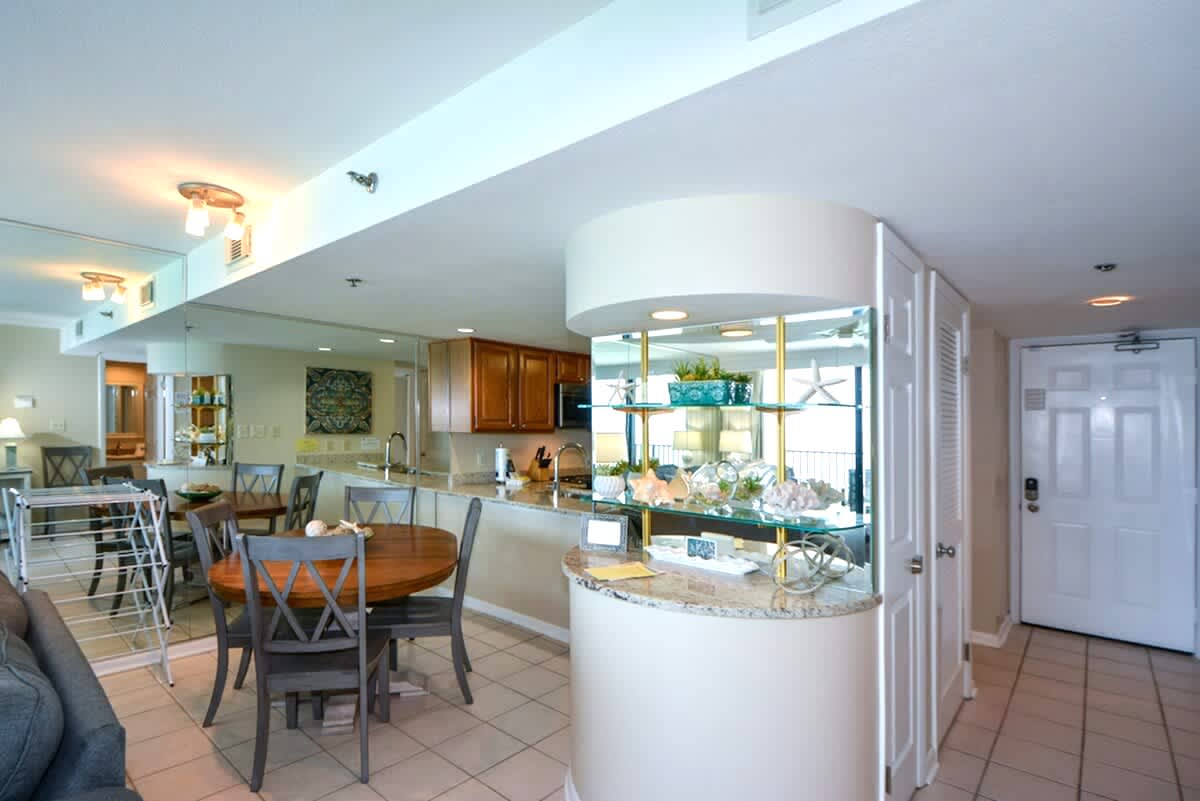 One Seagrove Place 1205 | Photo 12