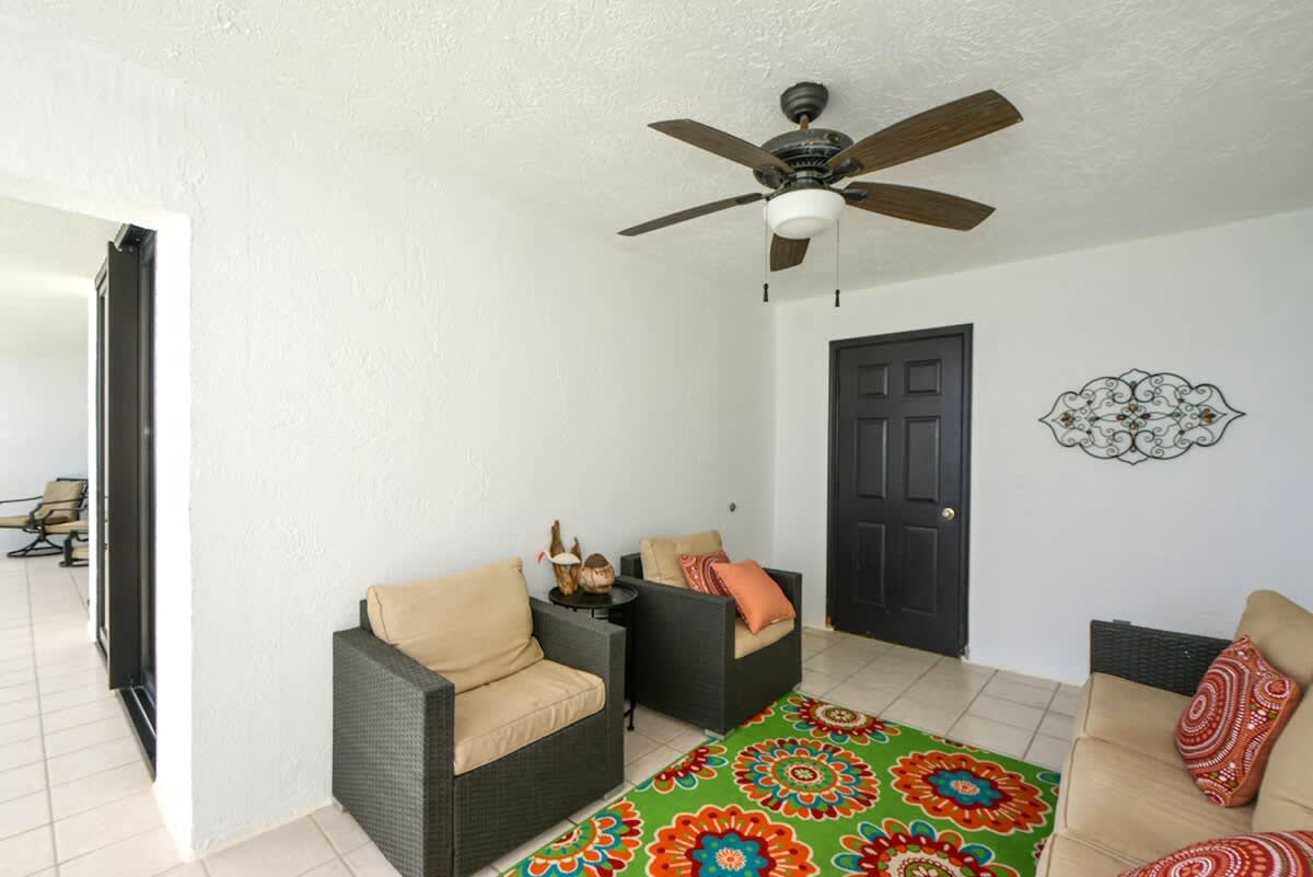One Seagrove Place 1205 | Photo 29