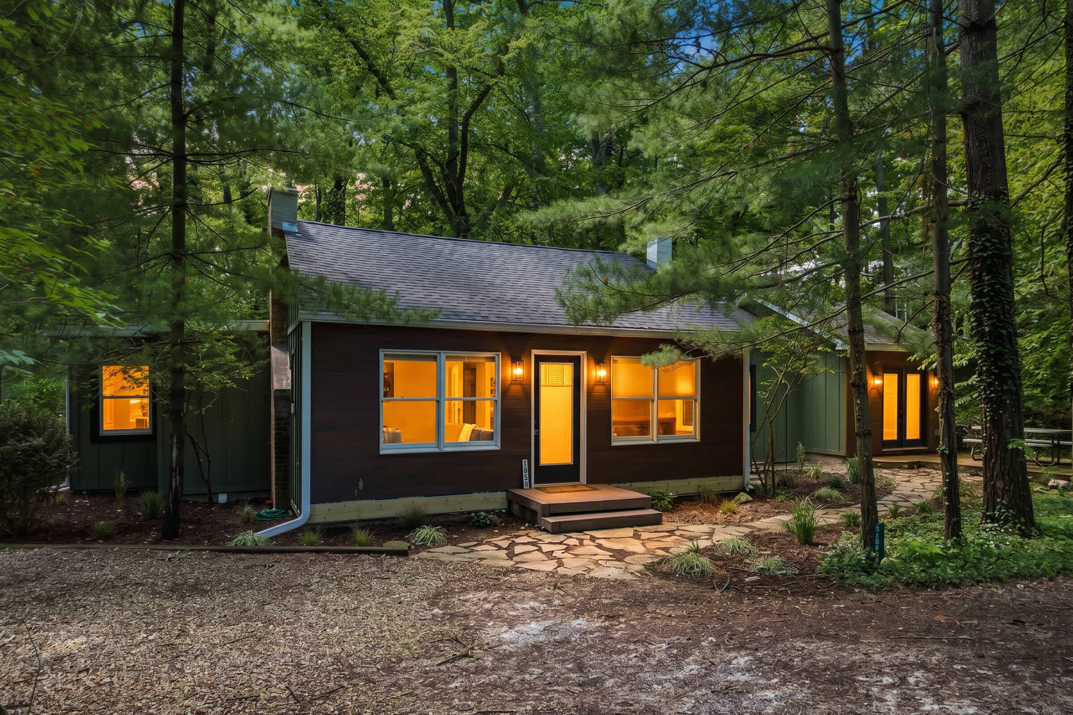 A quiet Harbor Country escape just a 5 minute walk to Harbert Beach.