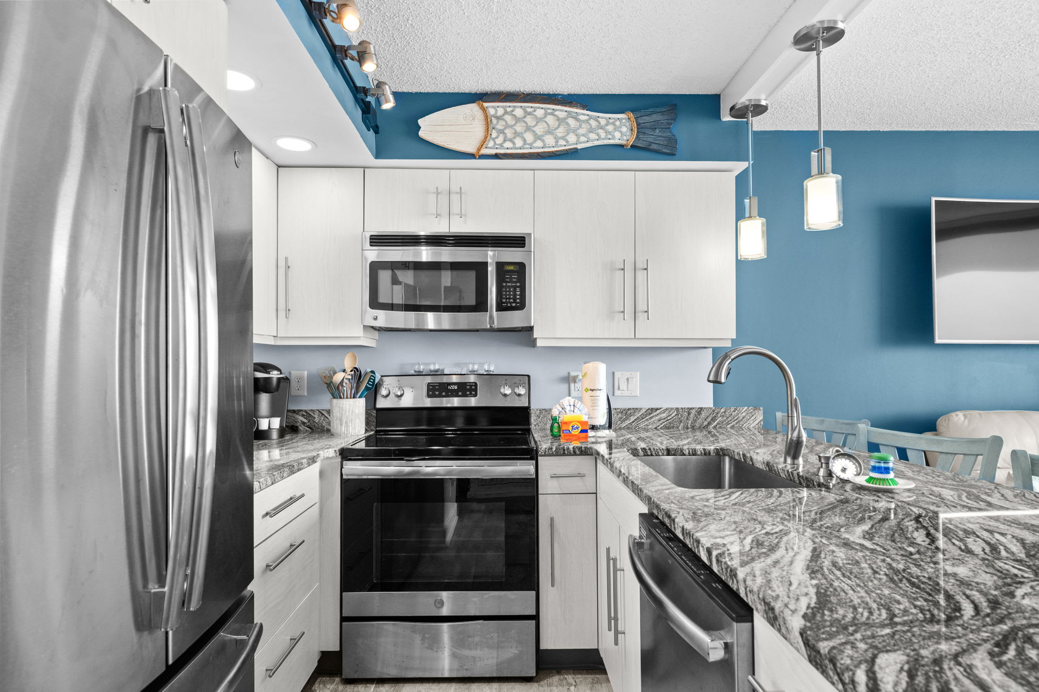 Ocean Forest Plaza Unit 910 Oceanfront | Photo 13