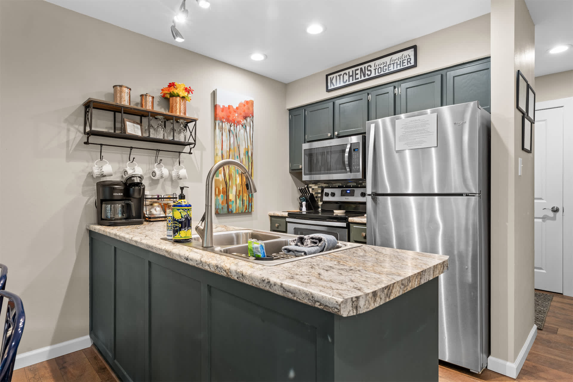 The open kitchen is well equipped for an unforgettable getaway​