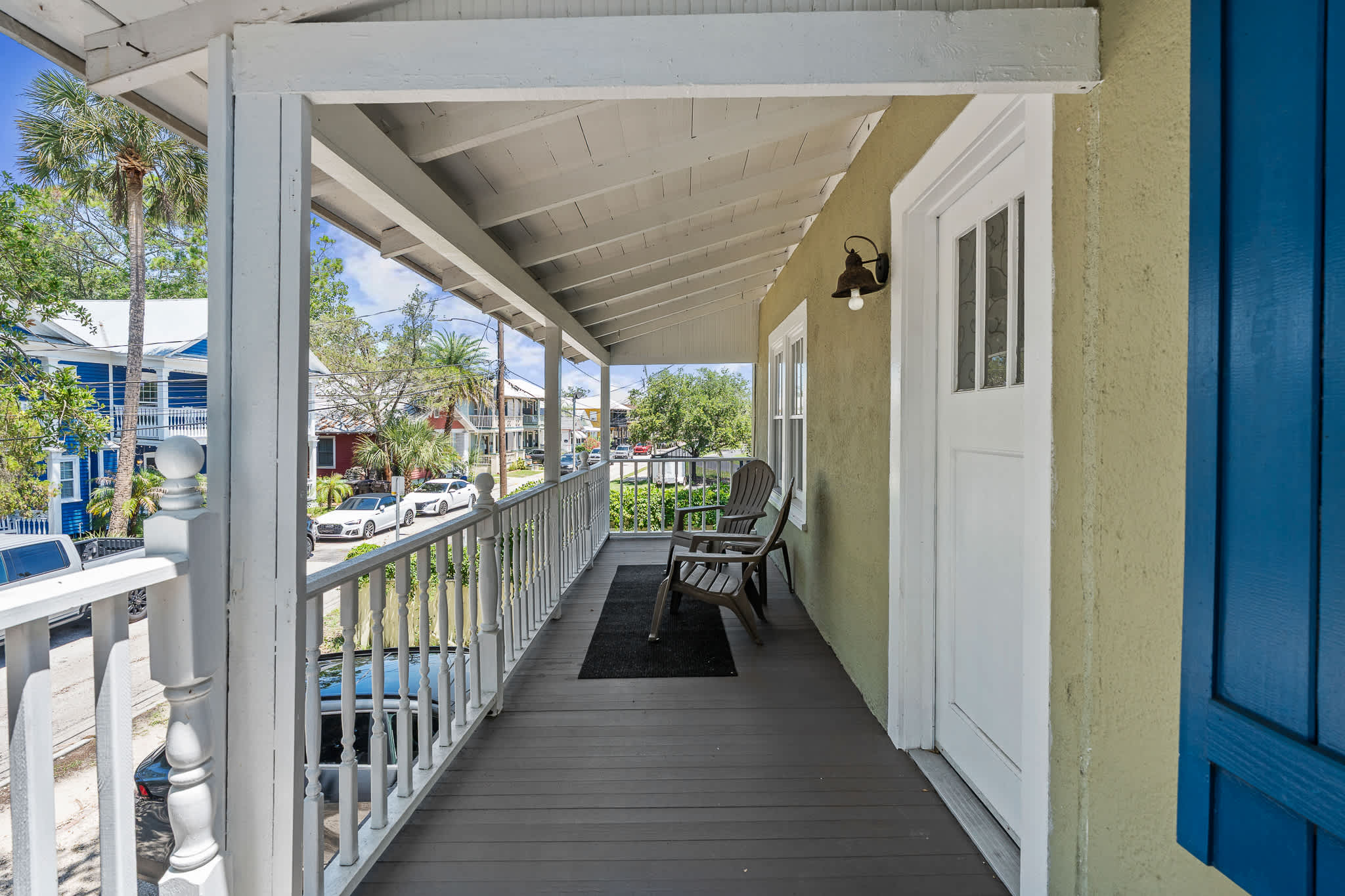 The Birds Nest Carriage House l Walk to St George — photo 10