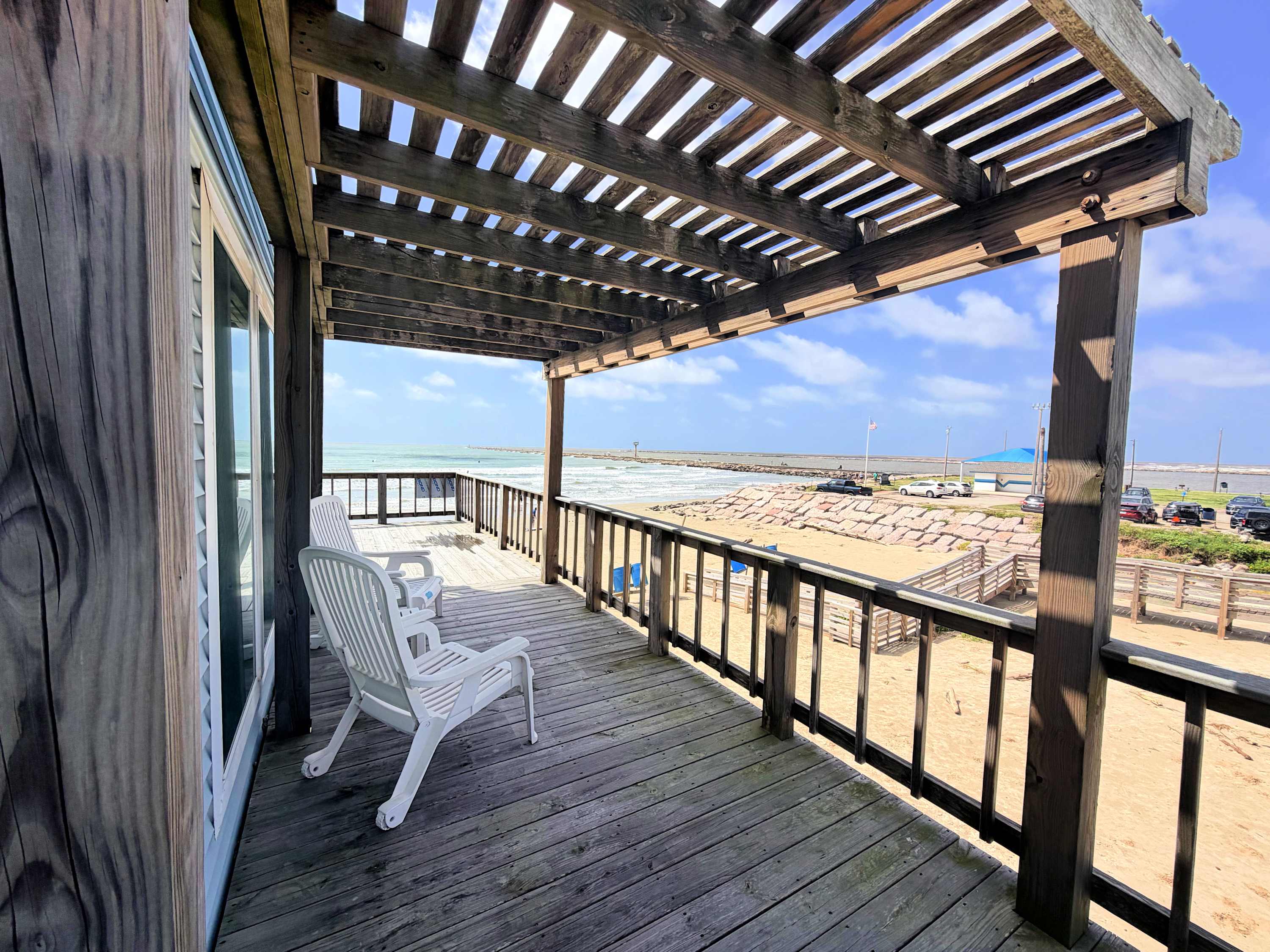 Seaside Haven Direct Beachfront by the Jetty 5