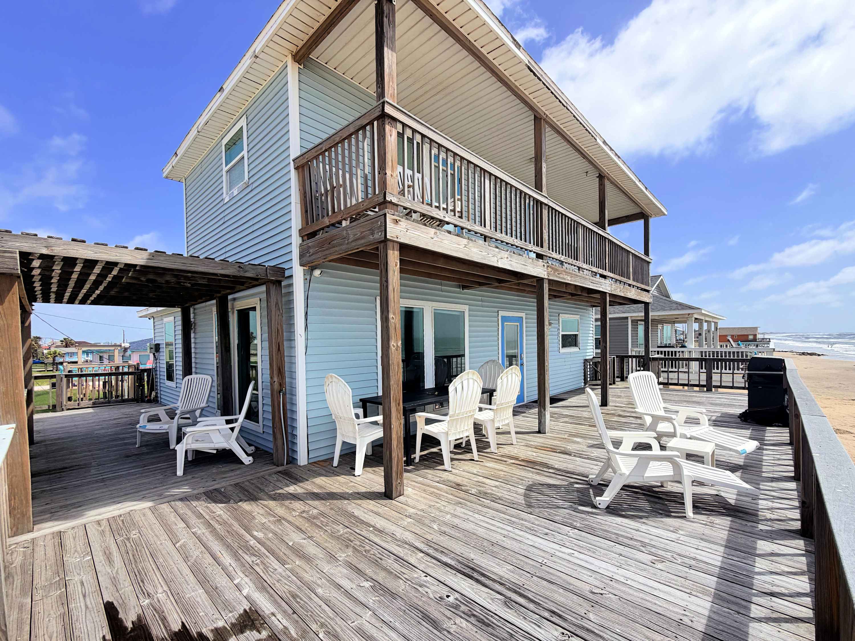 Seaside Haven Direct Beachfront by the Jetty 7