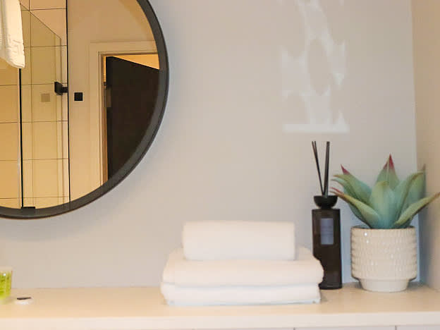 Effortless Stays at Luxury Birmingham 2BR Sleeps 6 in 27 Alcester Street B12 0NX - Property image 27 - VivreStays