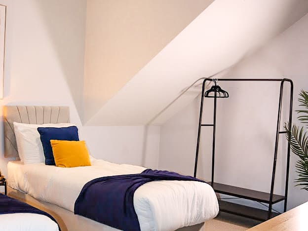 Effortless Stays at Luxury Birmingham 2BR Sleeps 6 in 27 Alcester Street B12 0NX - Property image 24 - VivreStays
