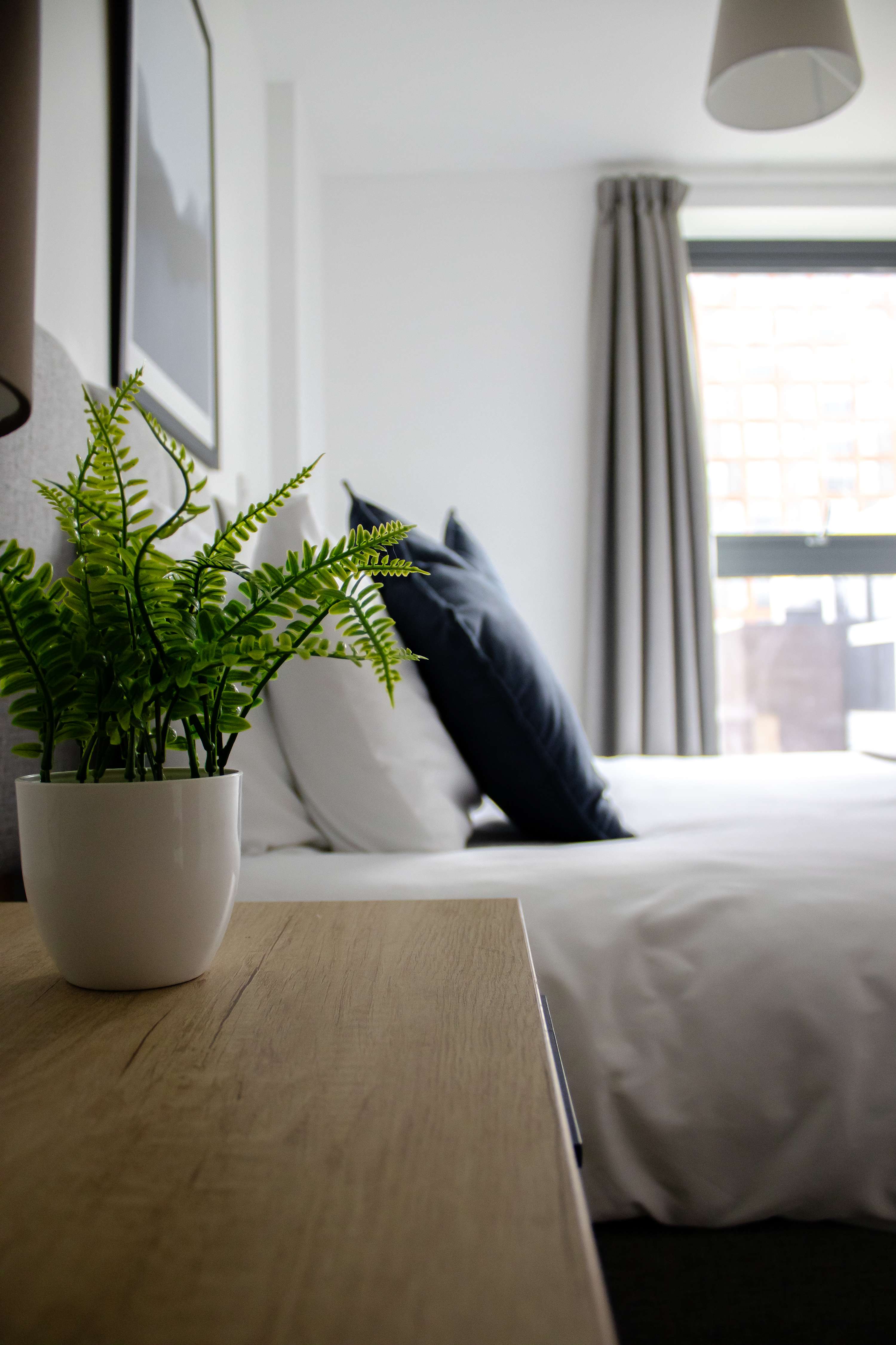 Effortless Stays at 2BR Escape OldTrafford Stadium in 86 Talbot Road M16 0UF - Property image 4 - VivreStays