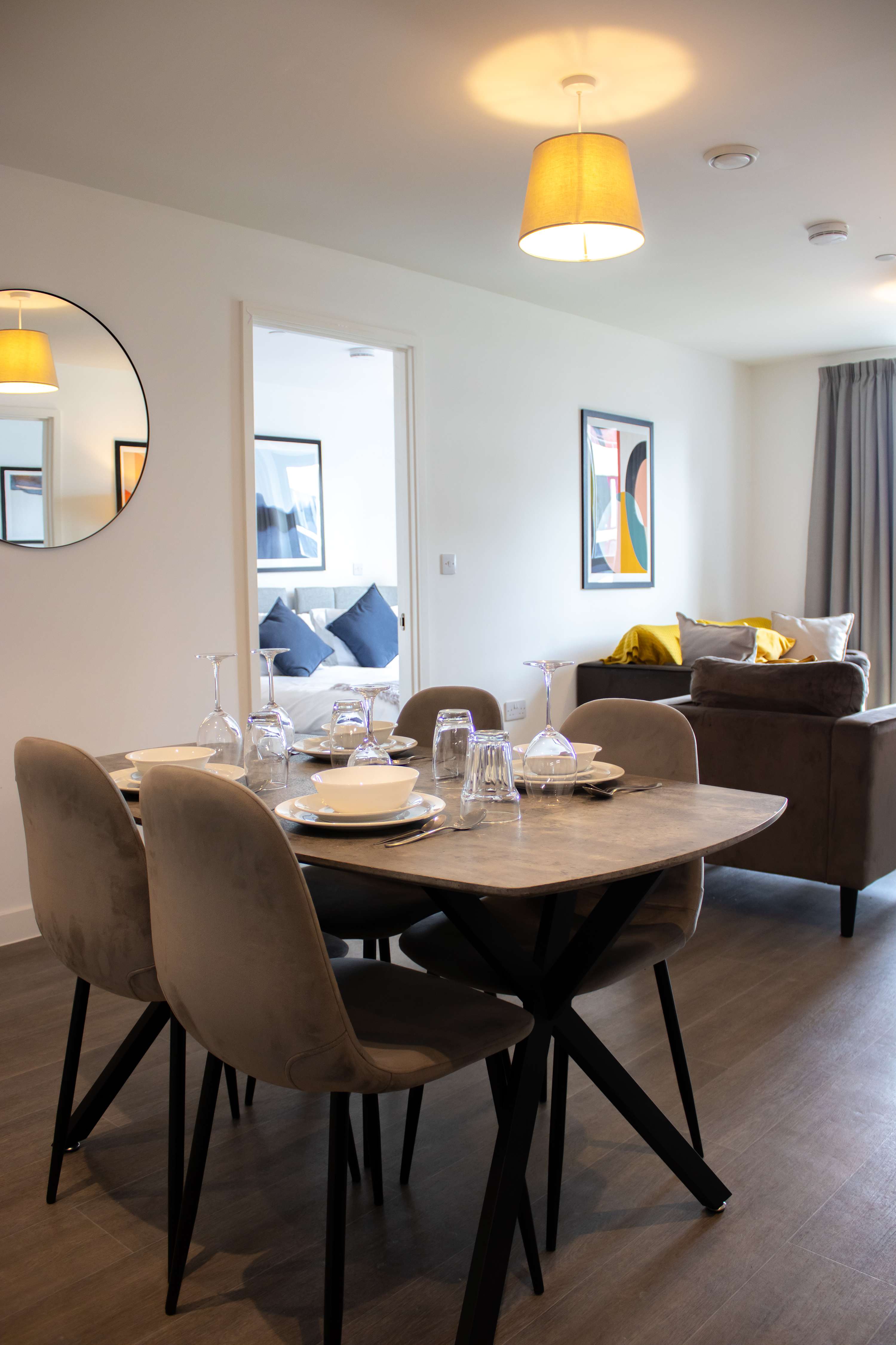 Effortless Stays at 2BR Escape OldTrafford Stadium in 86 Talbot Road M16 0UF - Property image 5 - VivreStays