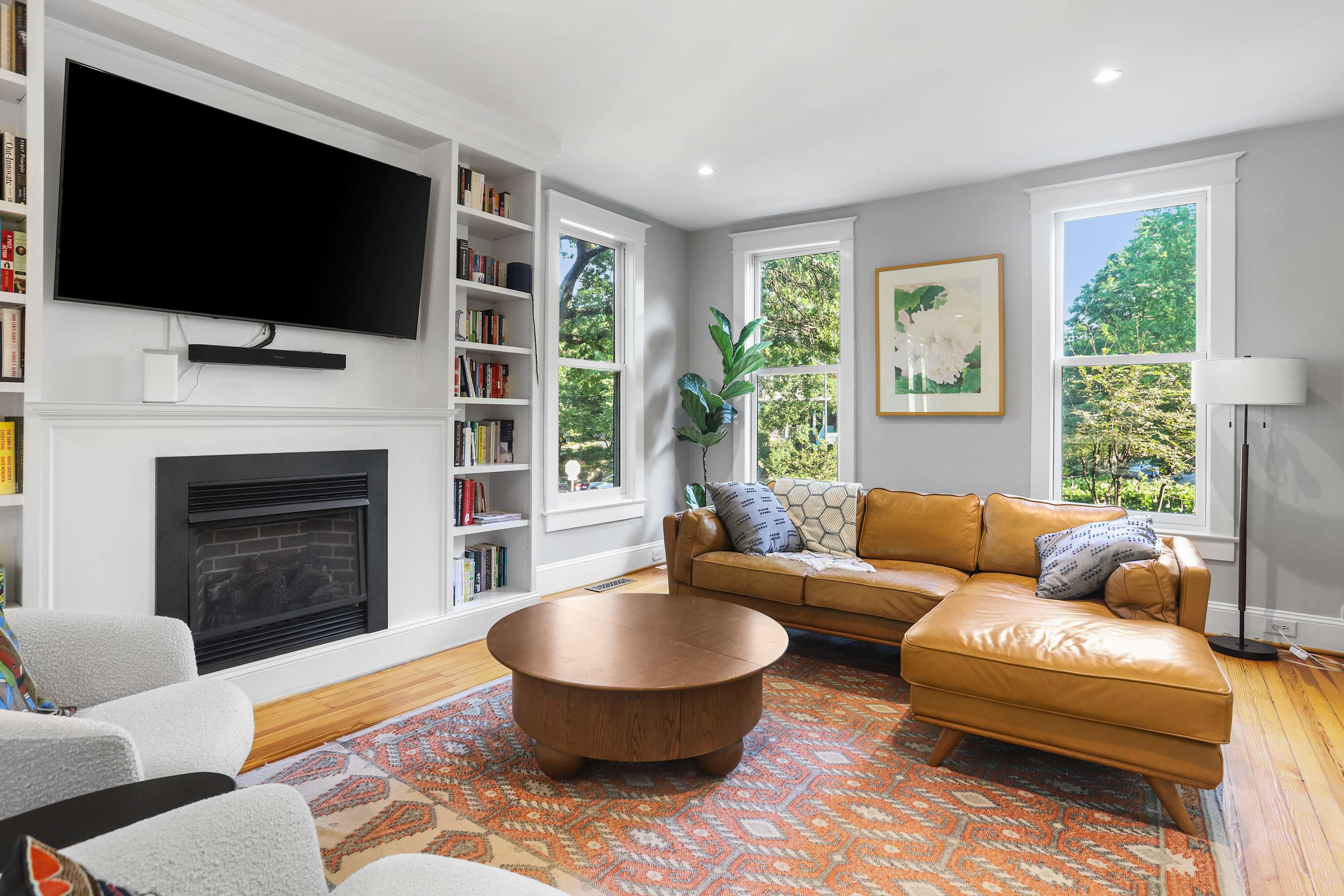 Sojourn Sunlit 4bd Rowhome On Capitol Hill - Washington, D.C.
