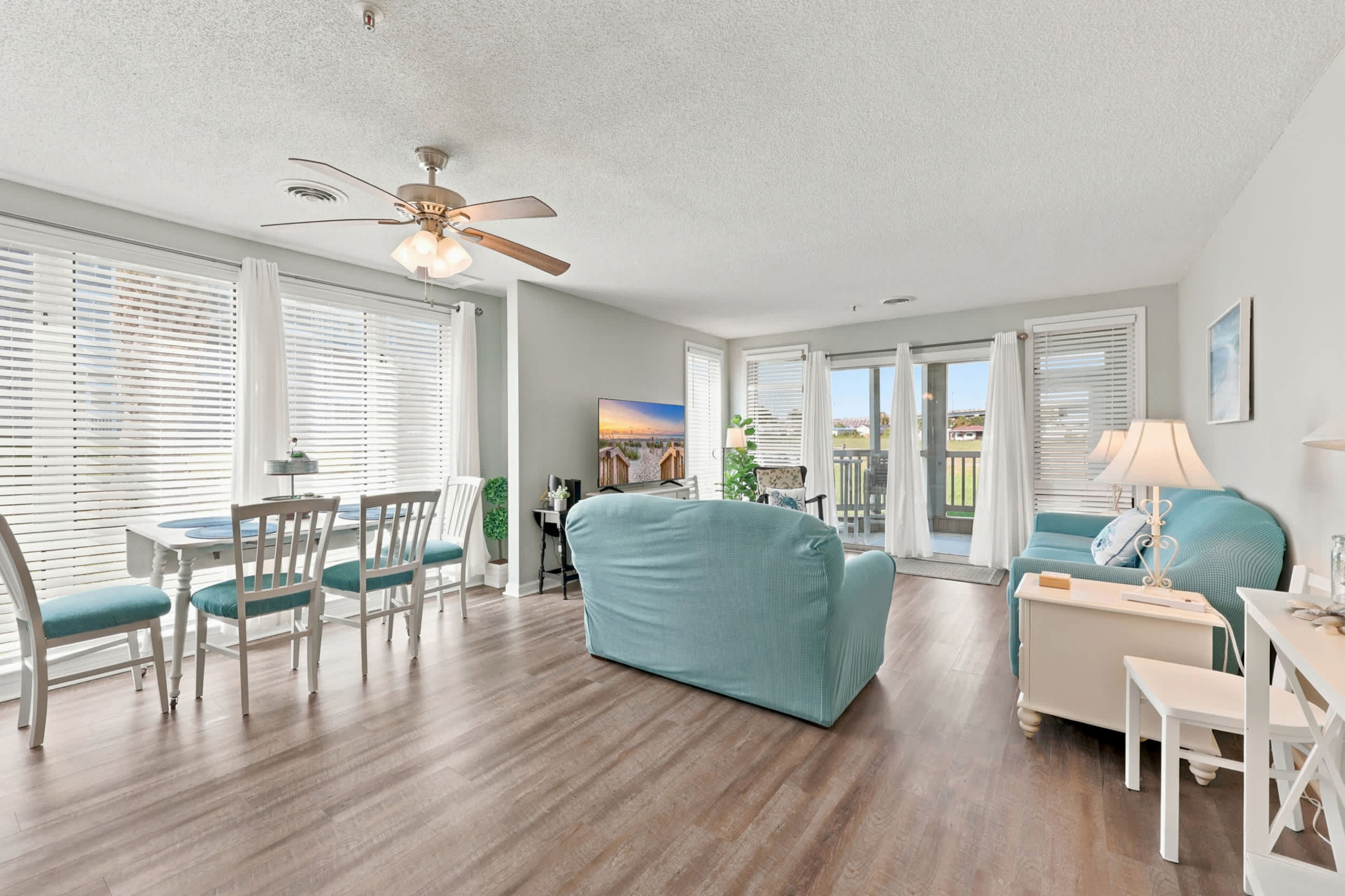 Saltwater Serenity Ground Floor Home Near Waterway