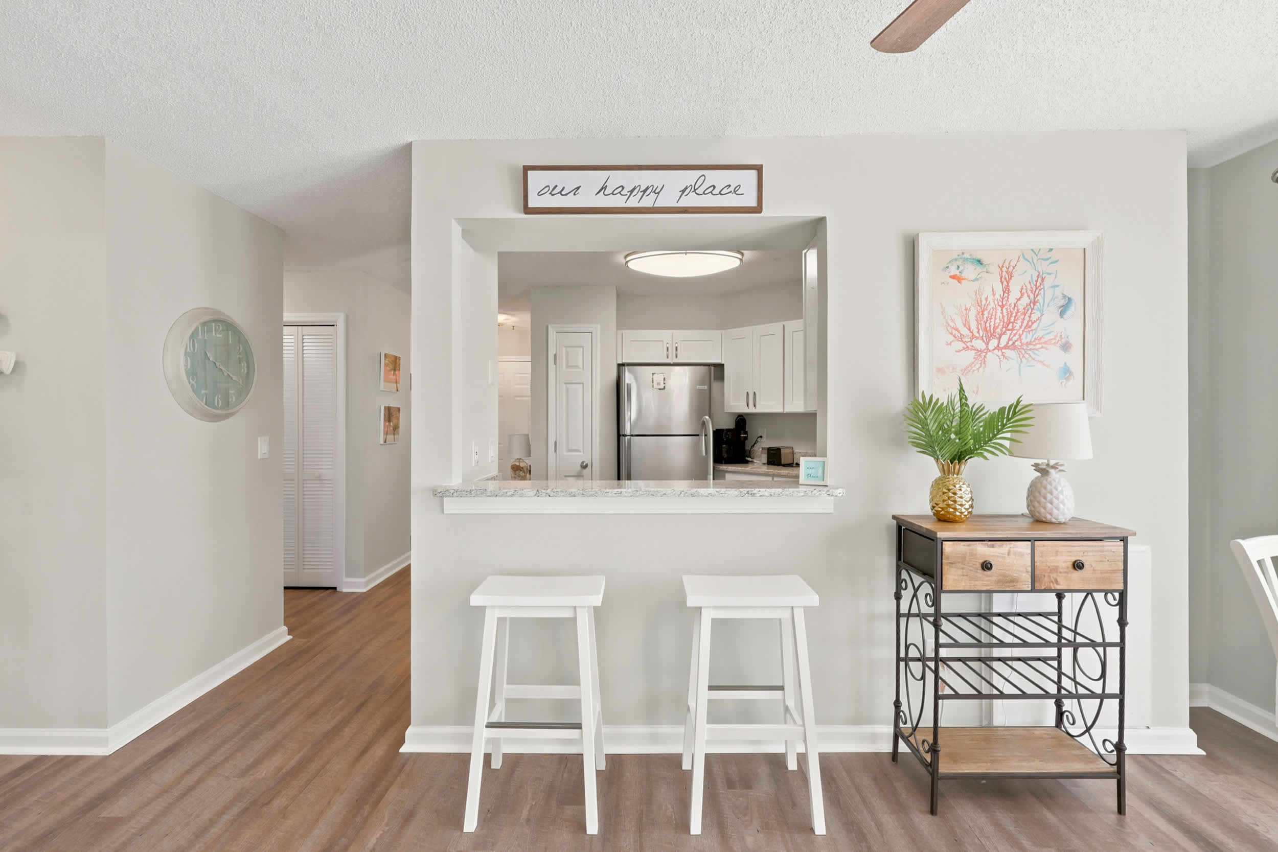 Saltwater Serenity Ground Floor Home Near Waterway