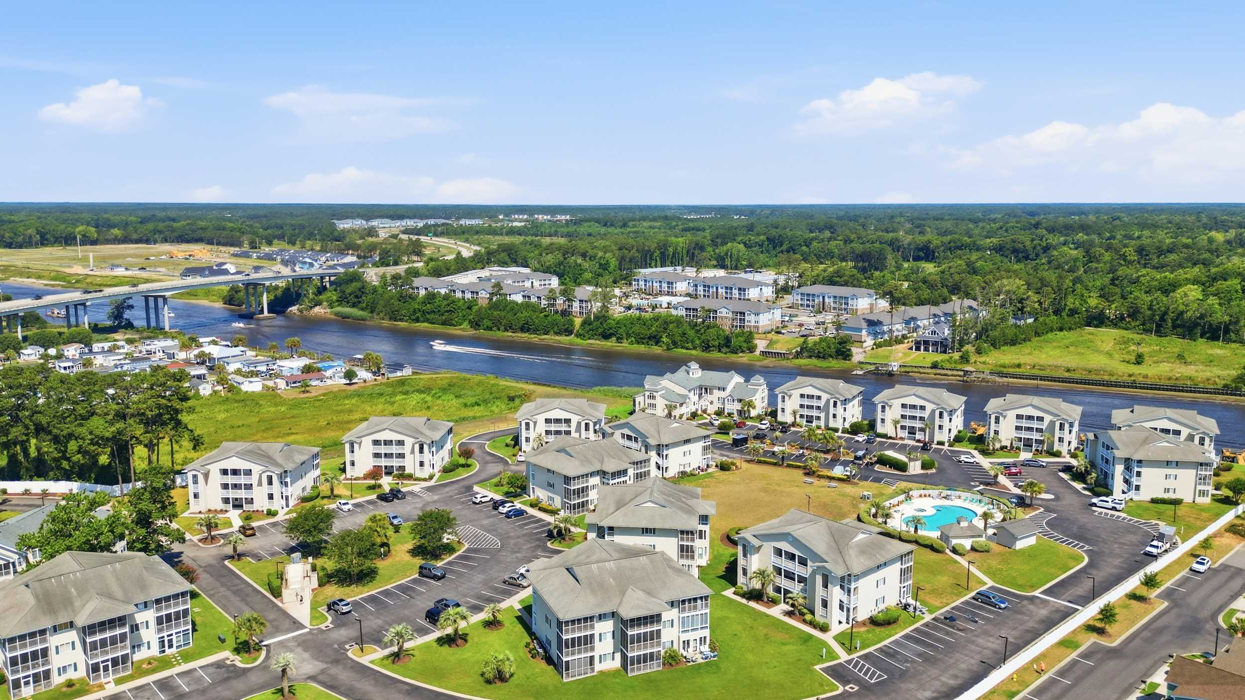 Saltwater Serenity Ground Floor Home Near Waterway
