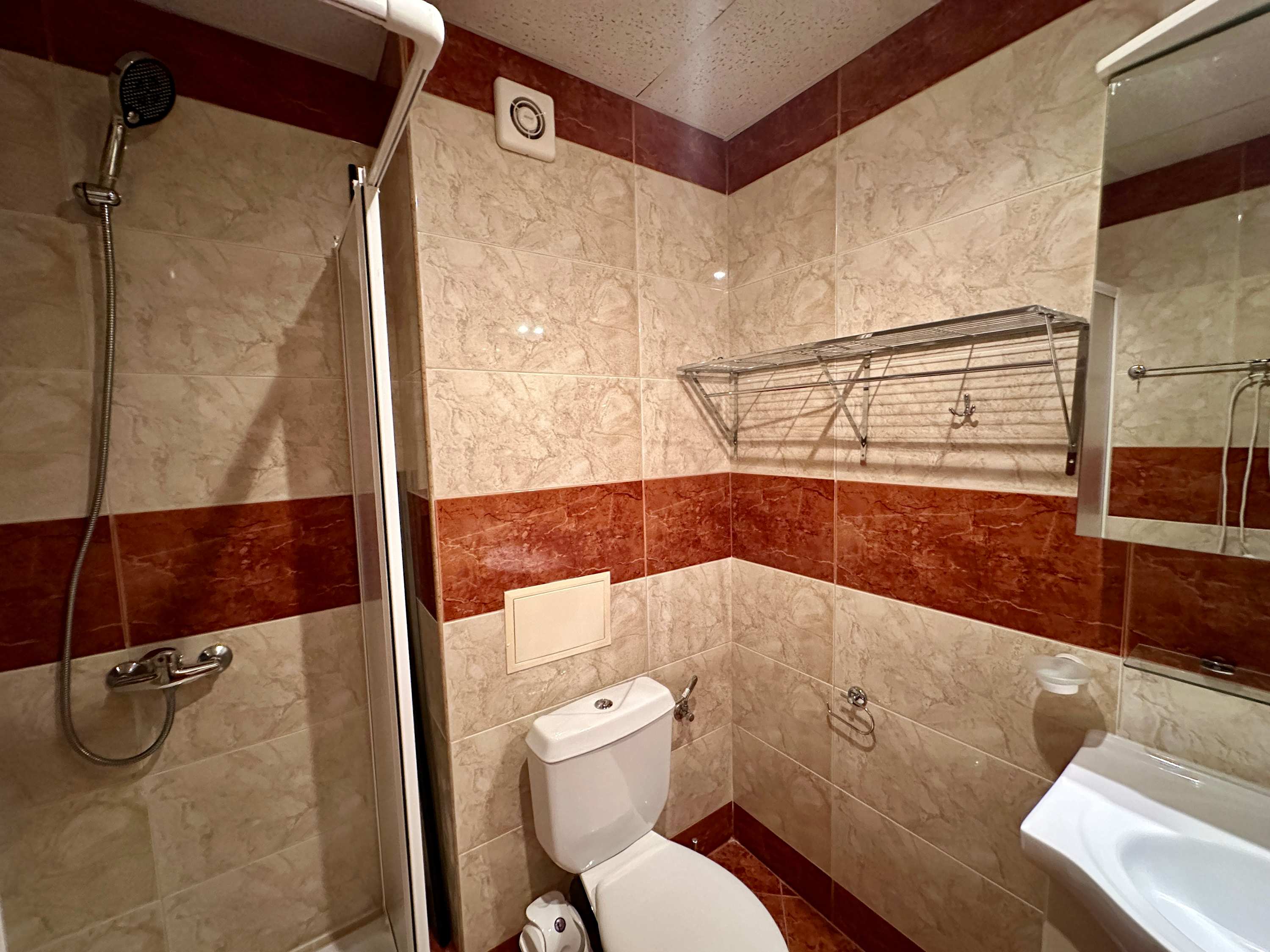 Property thumbnail 18