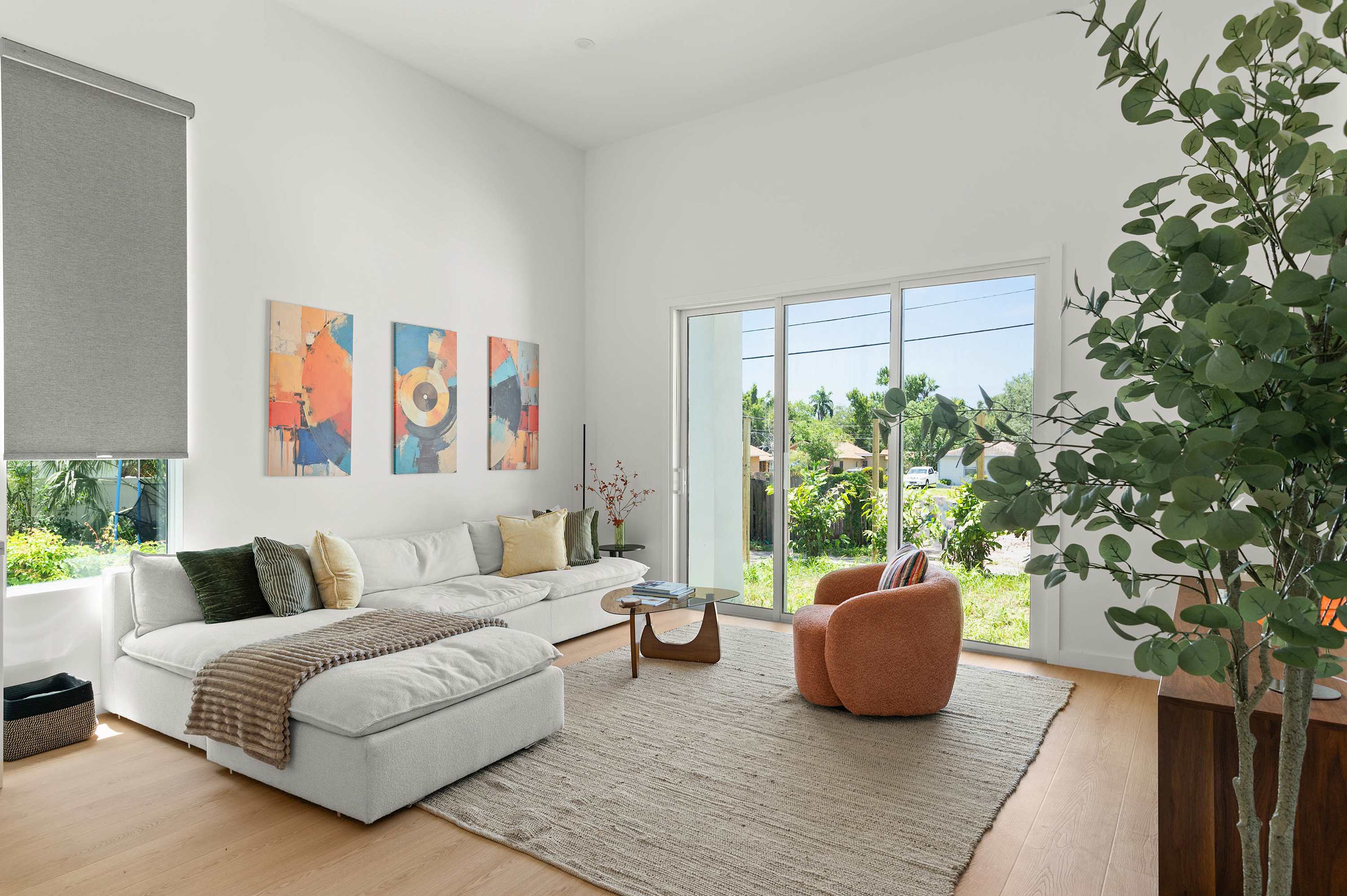 New Modern St. Pete Home Near Downtown & Beaches