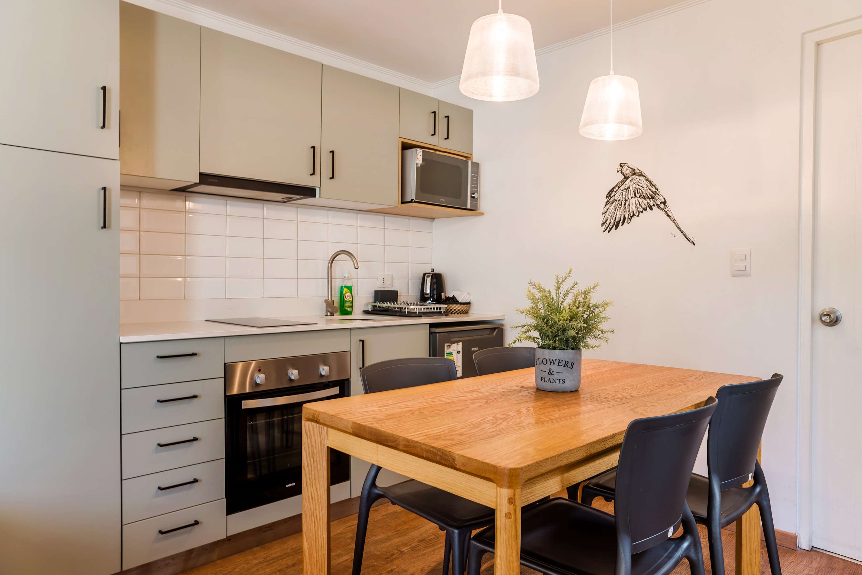 Chic Studio Bellavista Dining & Hospital Access