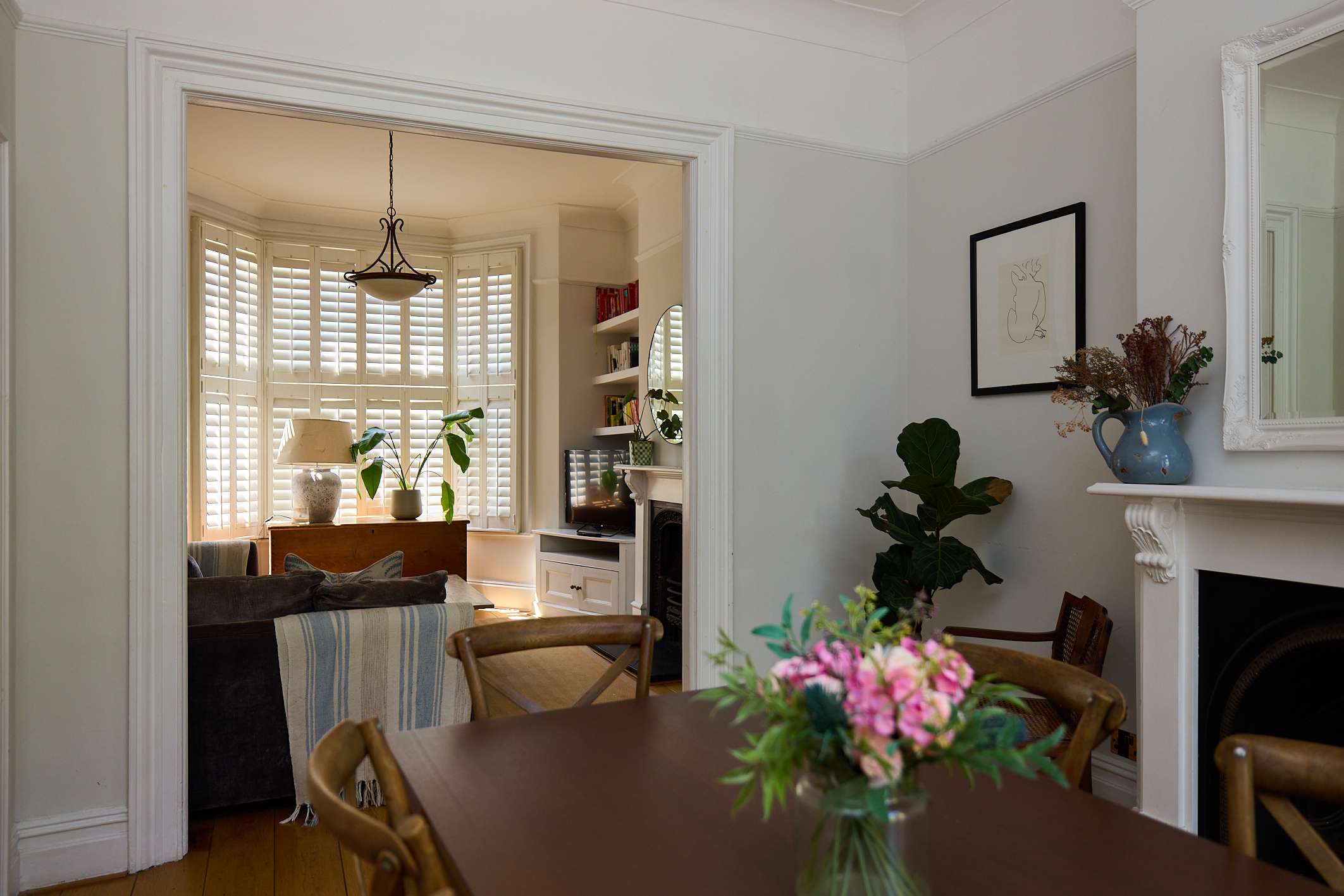 Hearth Behind the Shutters - near Greenwich in Charlton Church Lane 109 SE7 7AB - Property image 7 - VivreStays