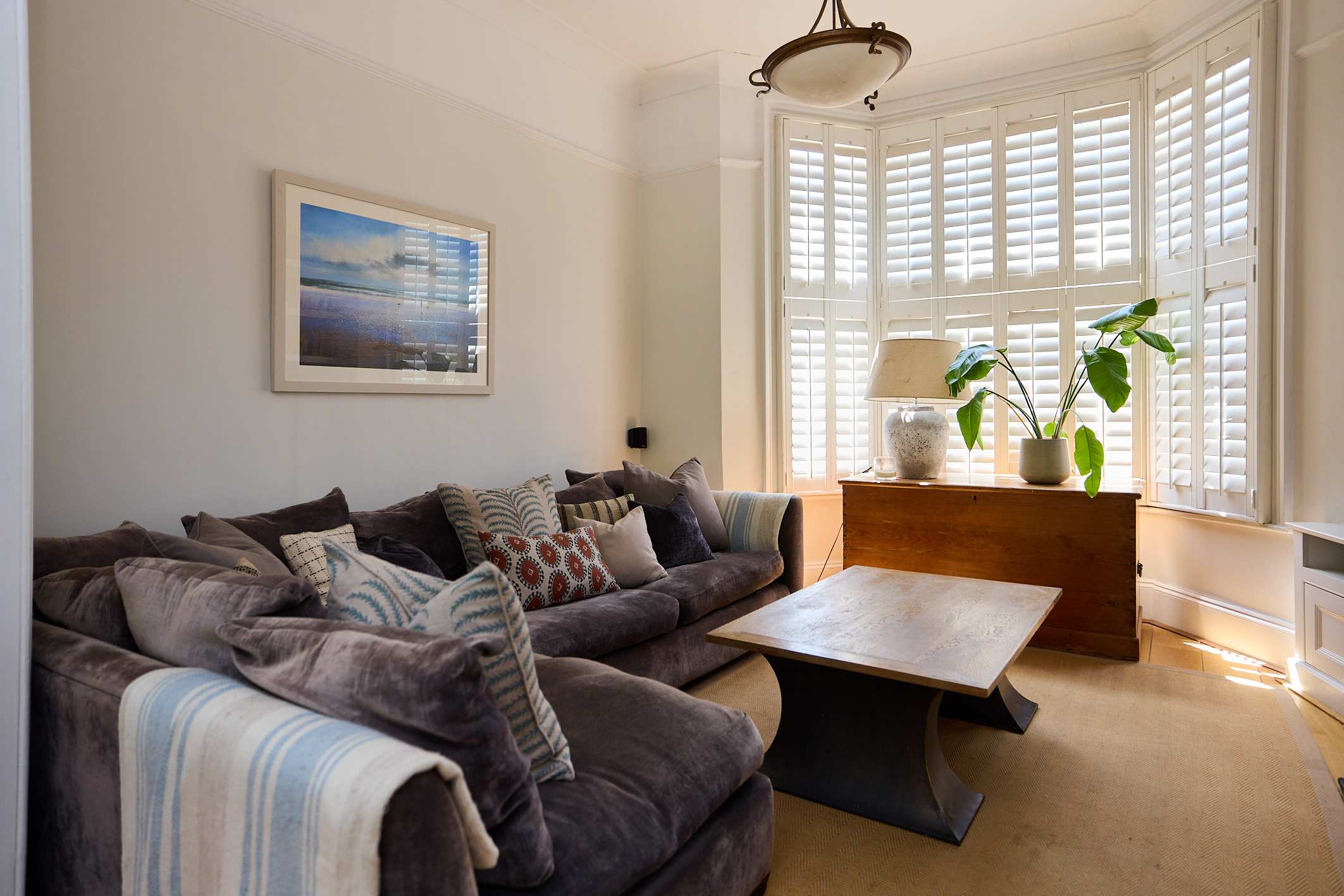 Hearth Behind the Shutters - near Greenwich in Charlton Church Lane 109 SE7 7AB - Property image 3 - VivreStays