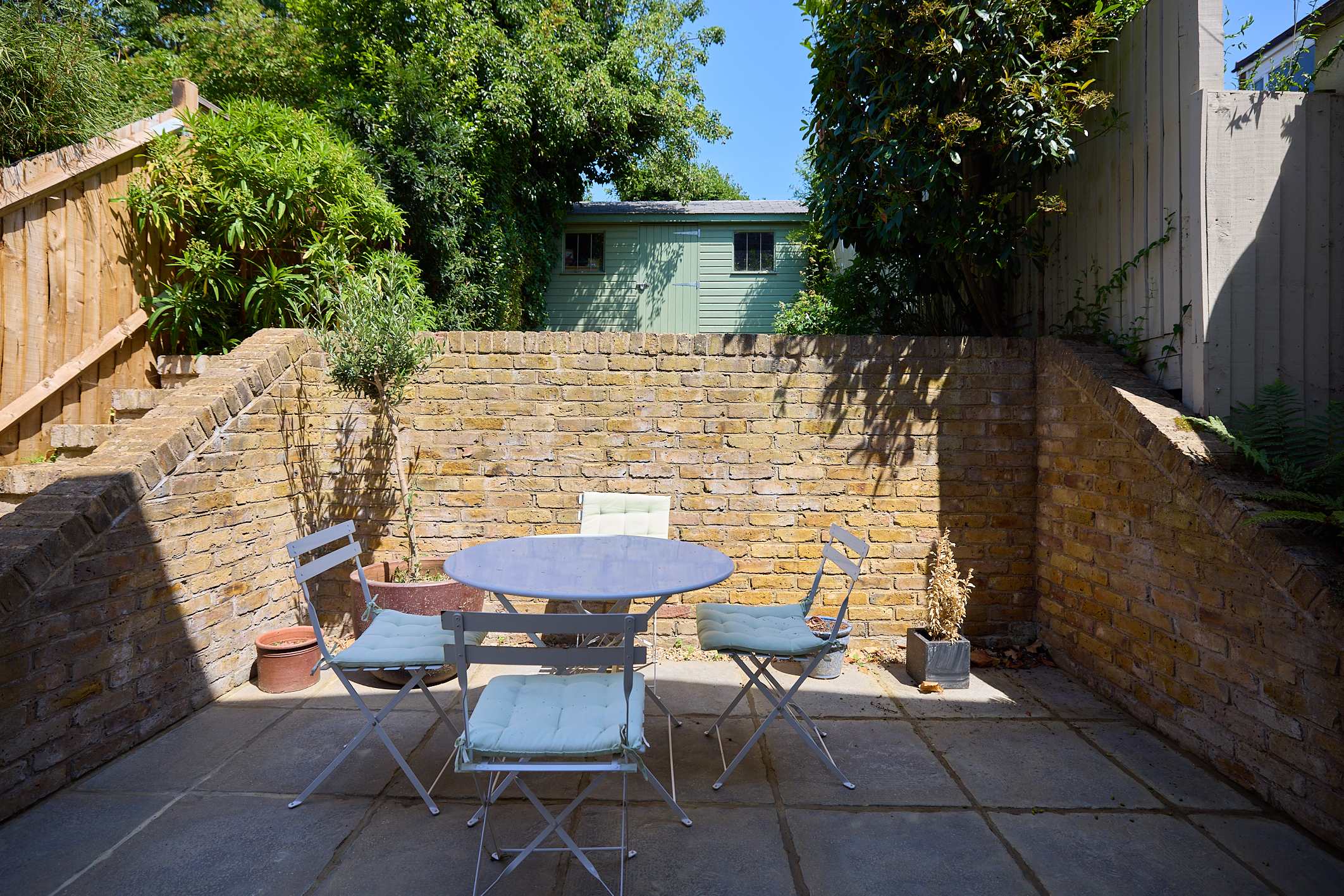 Hearth Behind the Shutters - near Greenwich in Charlton Church Lane 109 SE7 7AB - Property image 30 - VivreStays