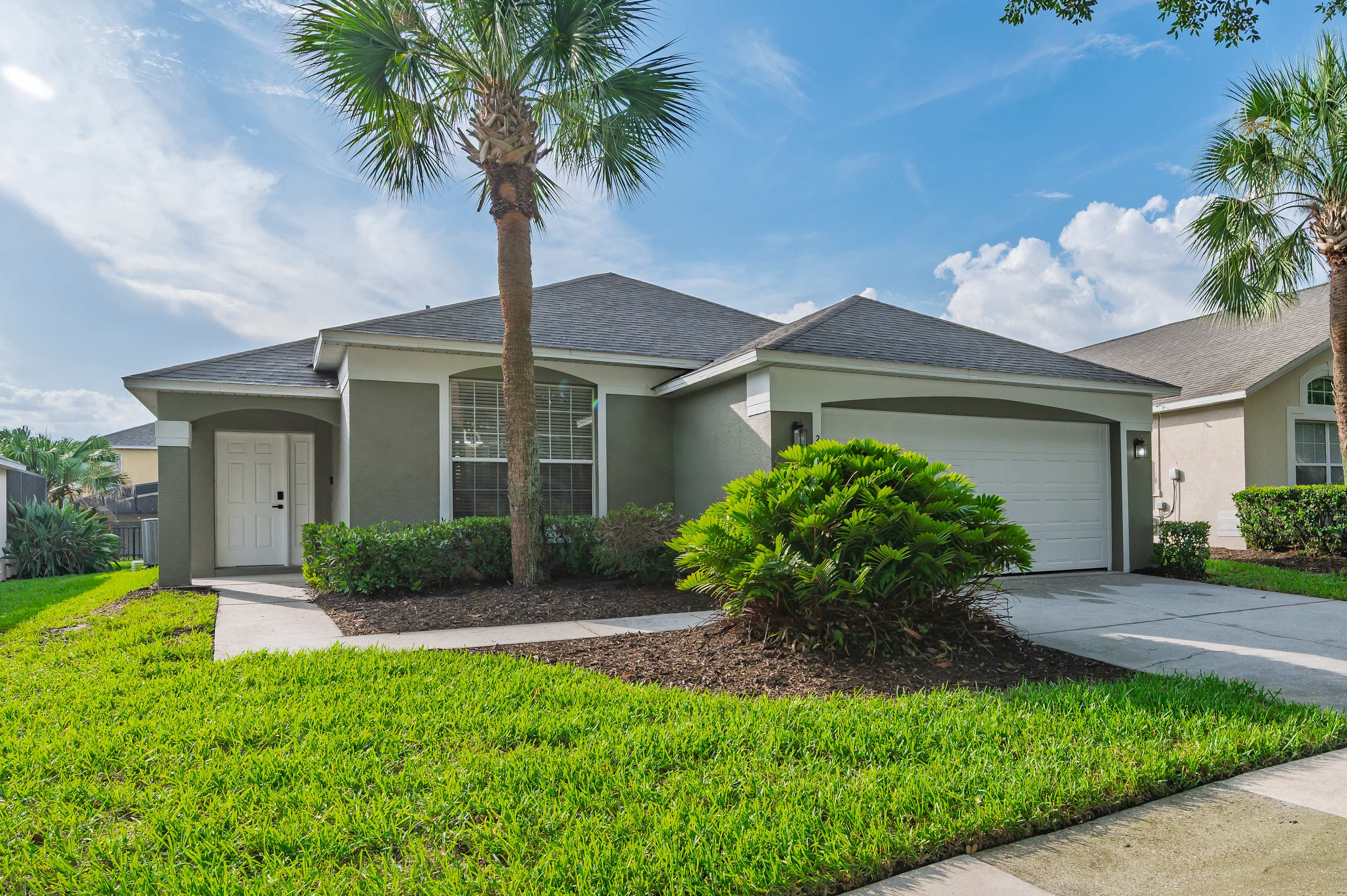 Emerald Gem home with grill, pool & Private Gym!