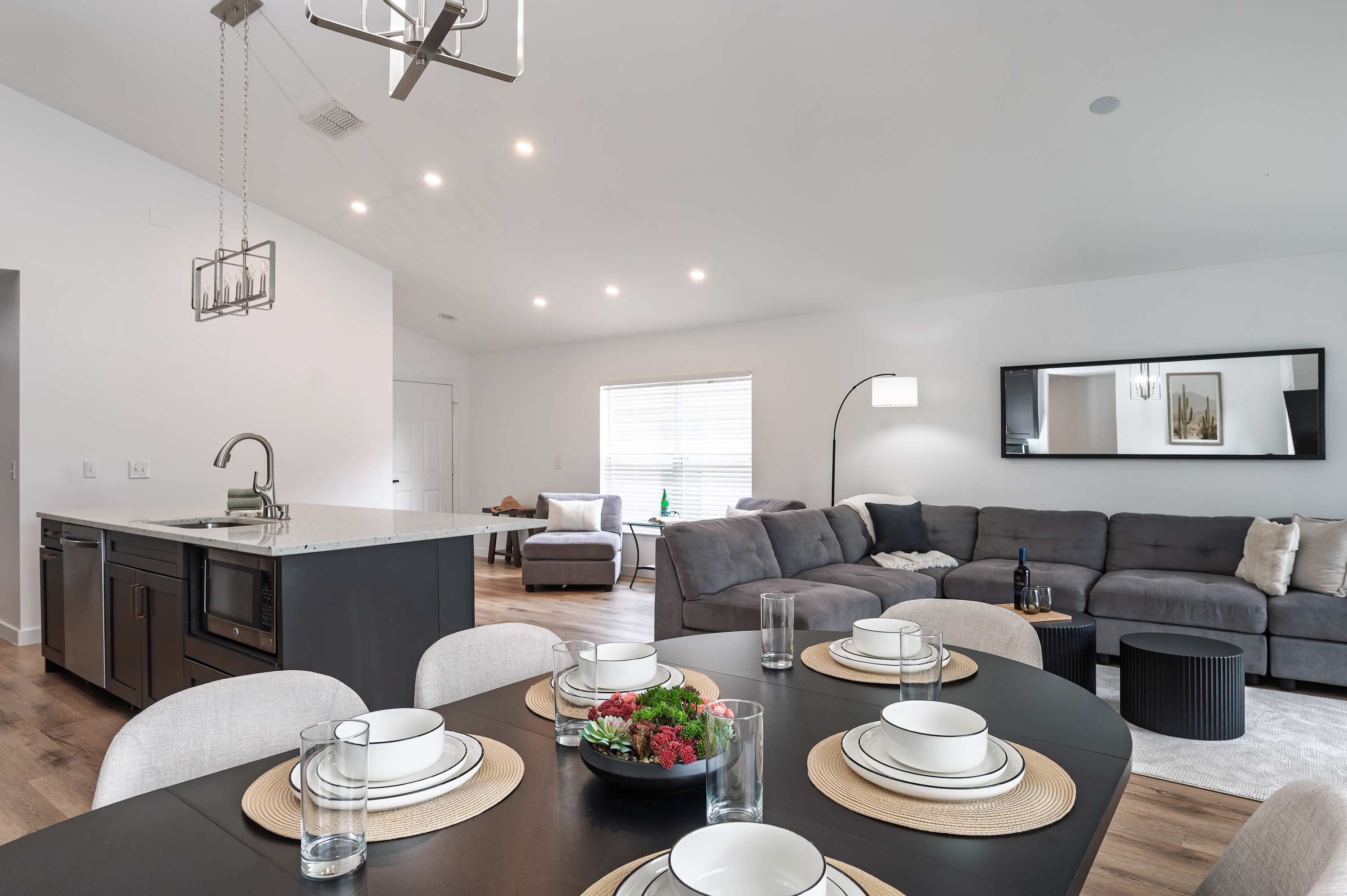 Emerald Gem home with grill, pool & Private Gym!