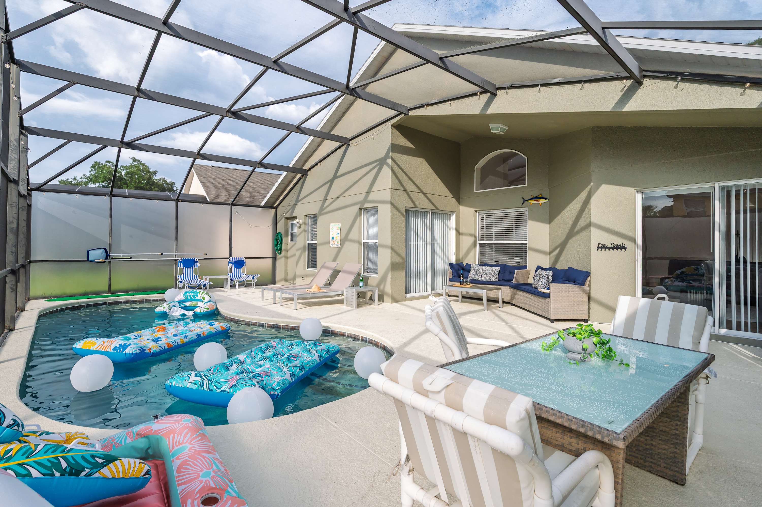 Emerald Gem home with grill, pool & Private Gym!