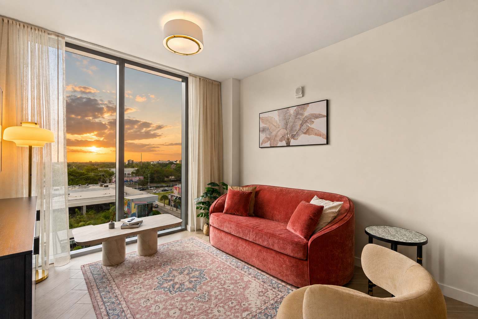 Modern 2br | Pool | Steps To Miami's Best Murals - Bahamas