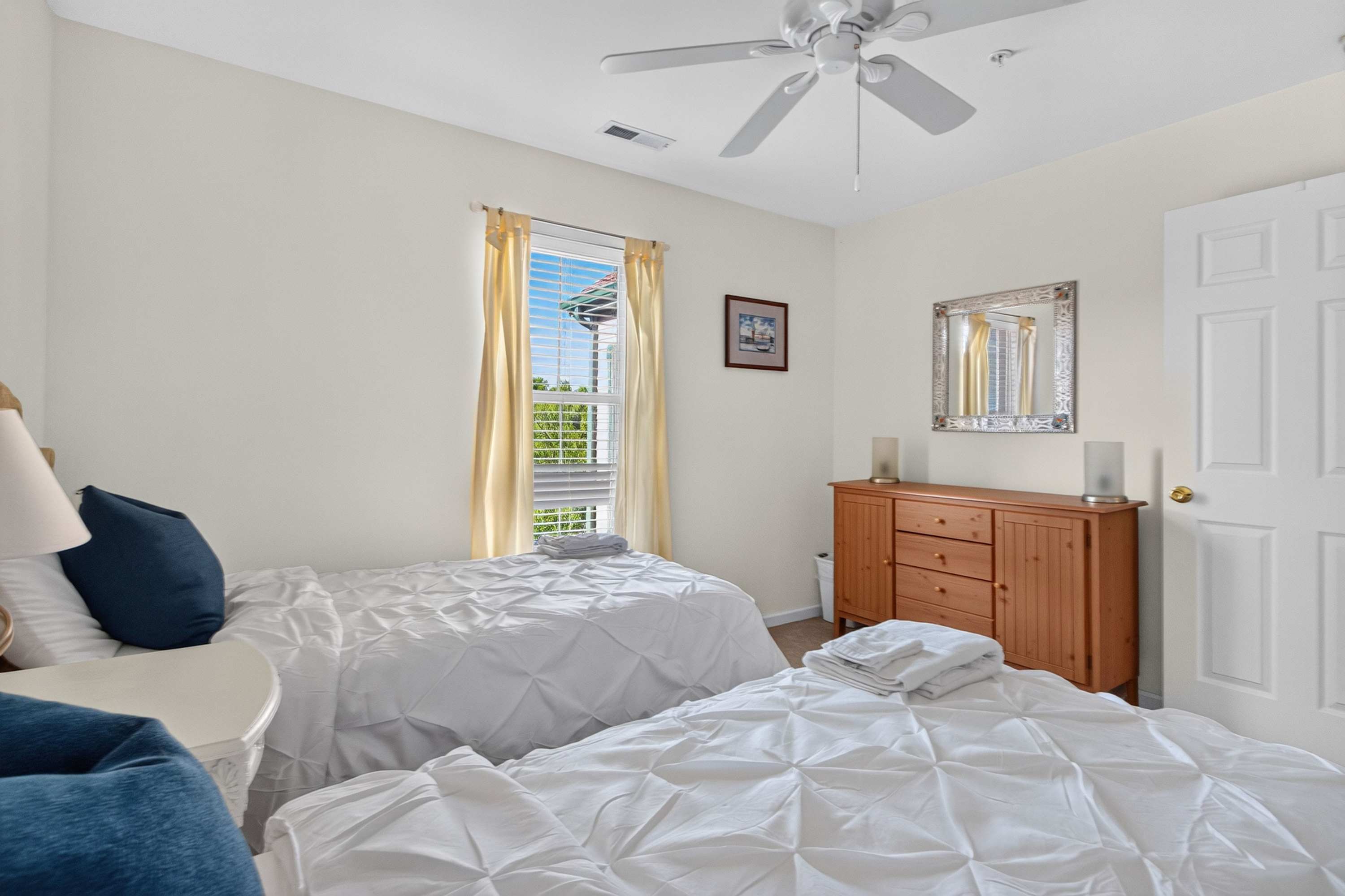 323 Yacht Club's New Chapter | Peaceful Bay greenery retreat