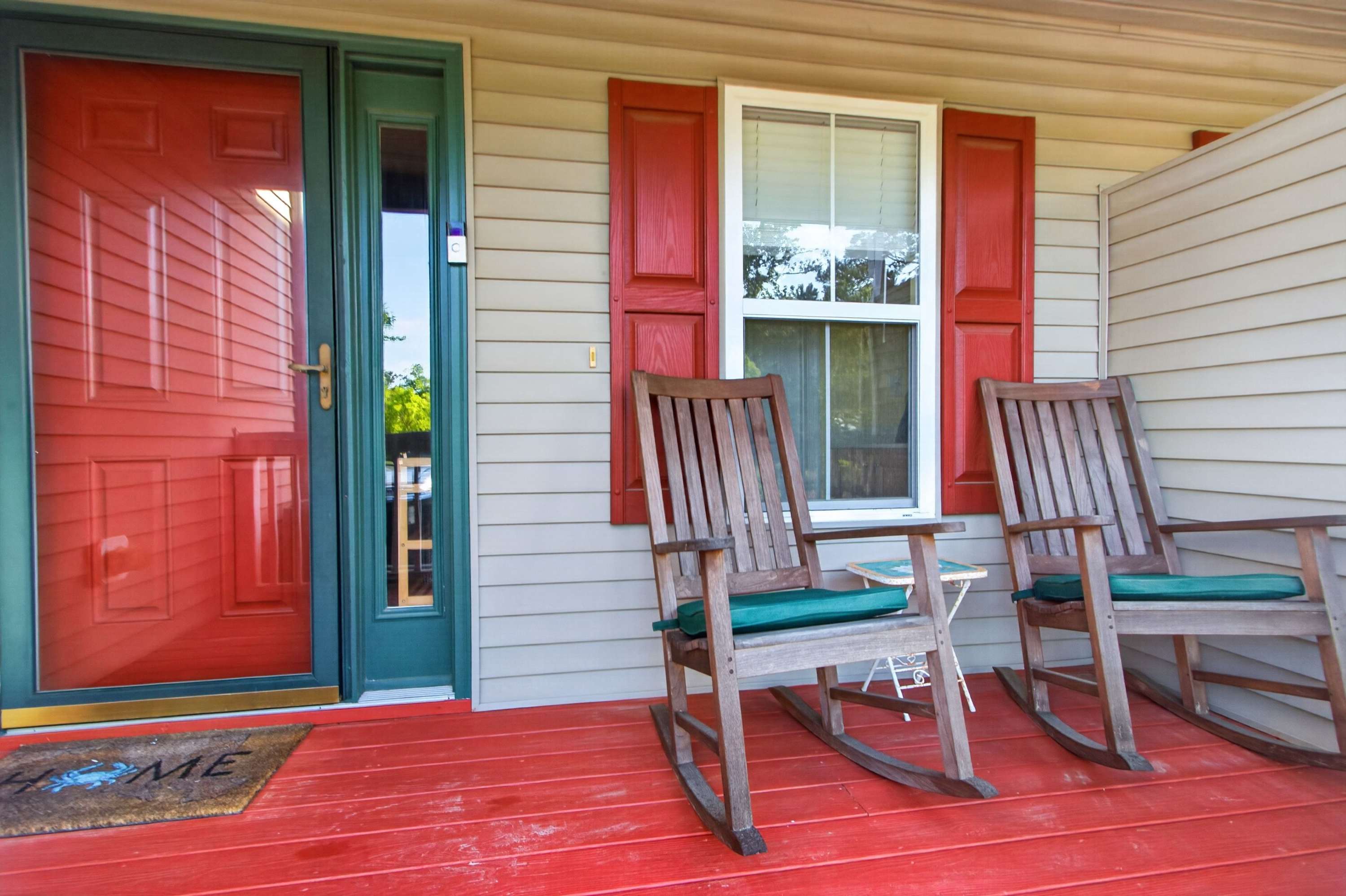 323 Yacht Club's New Chapter | Peaceful Bay greenery retreat