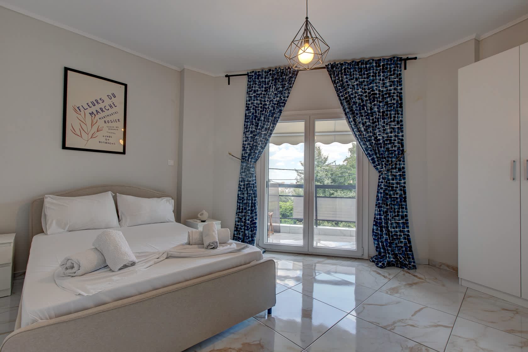 Bright New 1 Bd Apt with Balcony in Thessaloniki — holiday rental in Thessaloniki